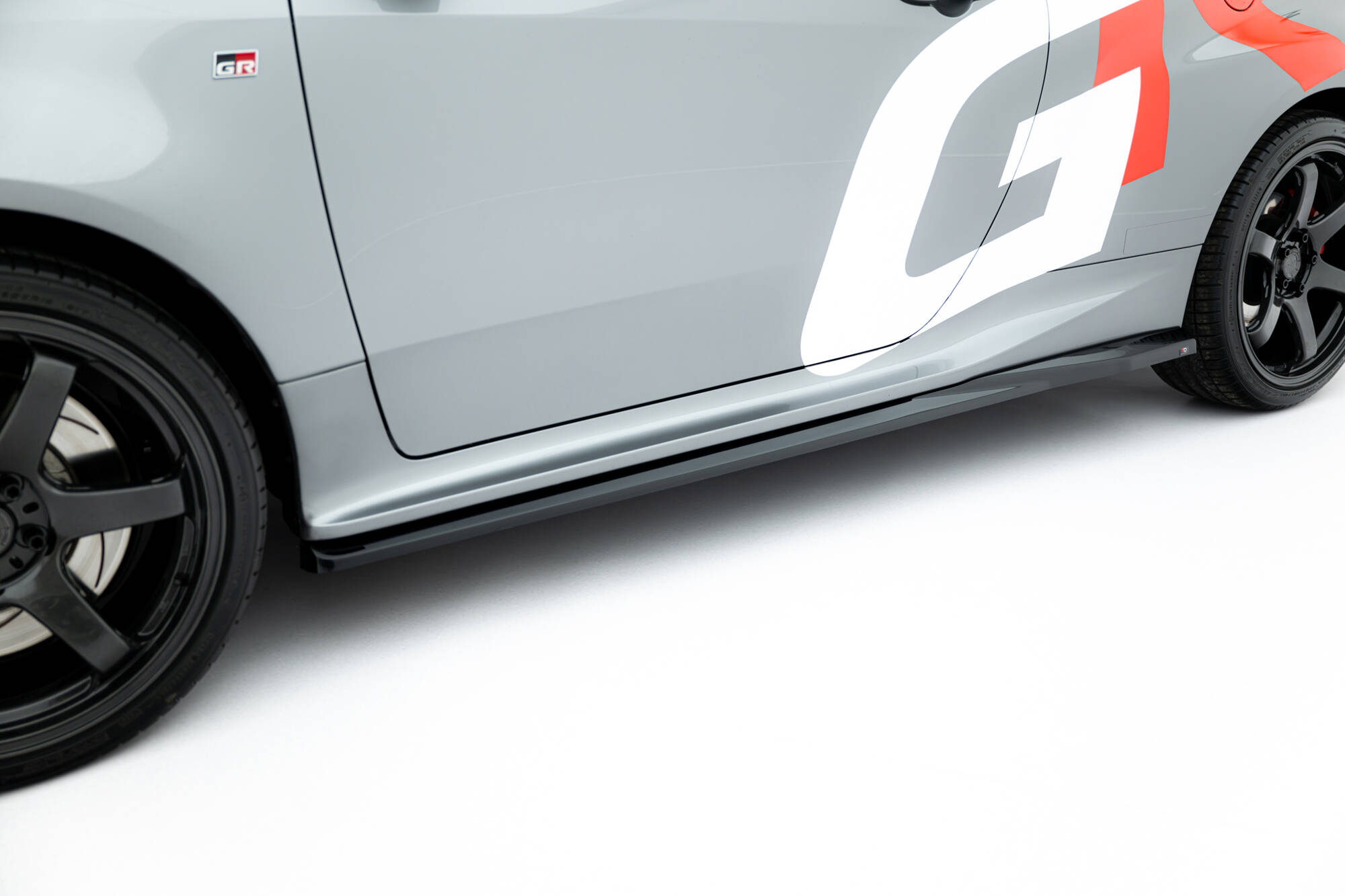 SIDE SKIRTS DIFFUSERS V.1 SUITABLE FOR TOYOTA GR YARIS MK4 FACELIFT – MAXTON DESIGN - 3
