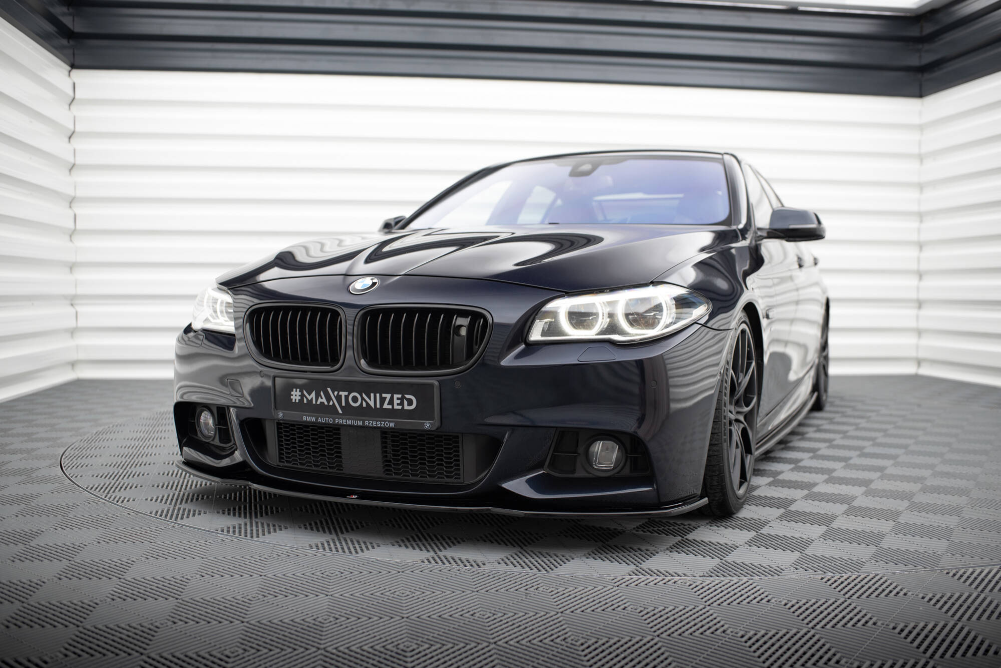 Front Splitter V.2 BMW 5 F10/F11 M-Sport - 3