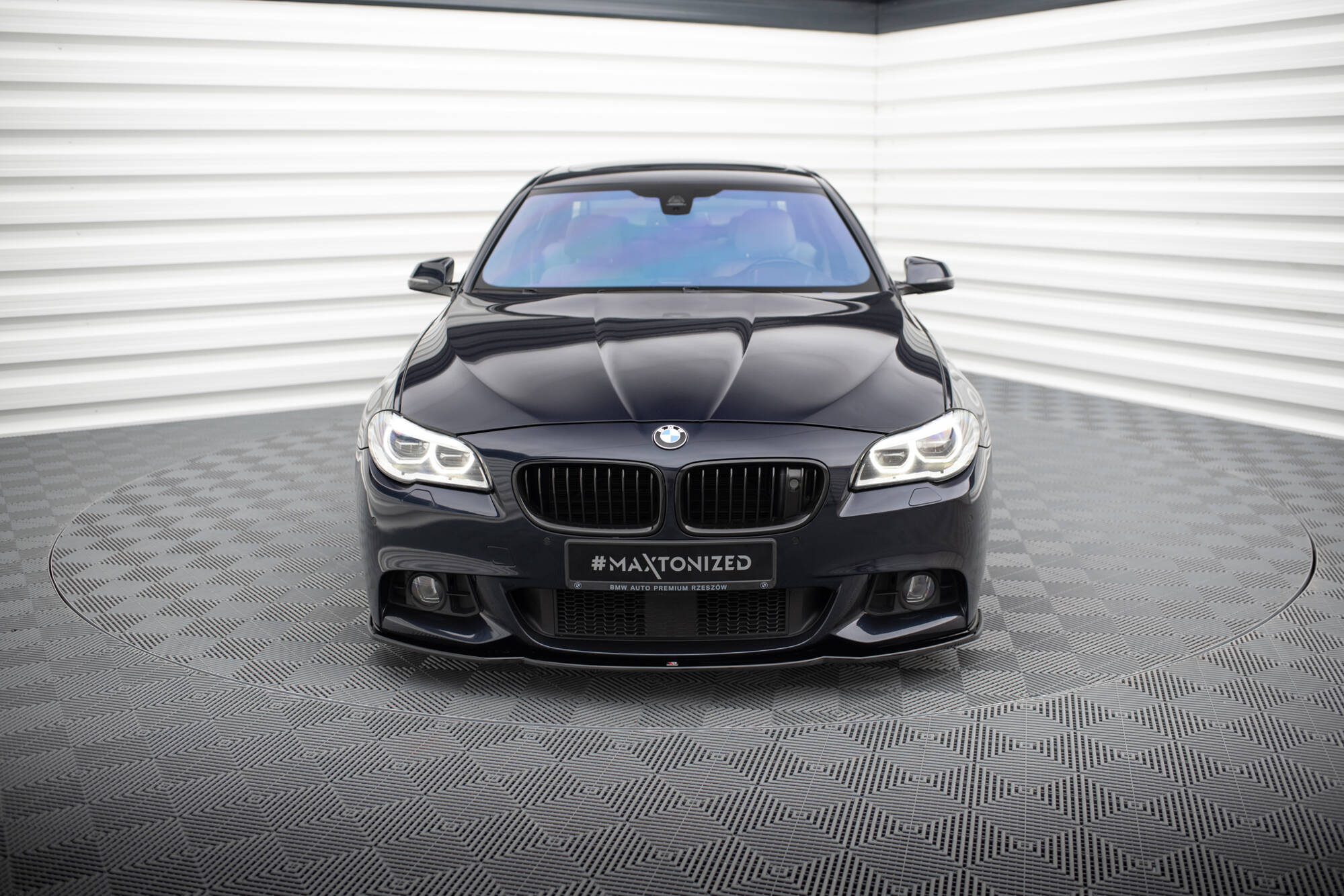 Front Splitter V.2 BMW 5 F10/F11 M-Sport - 4