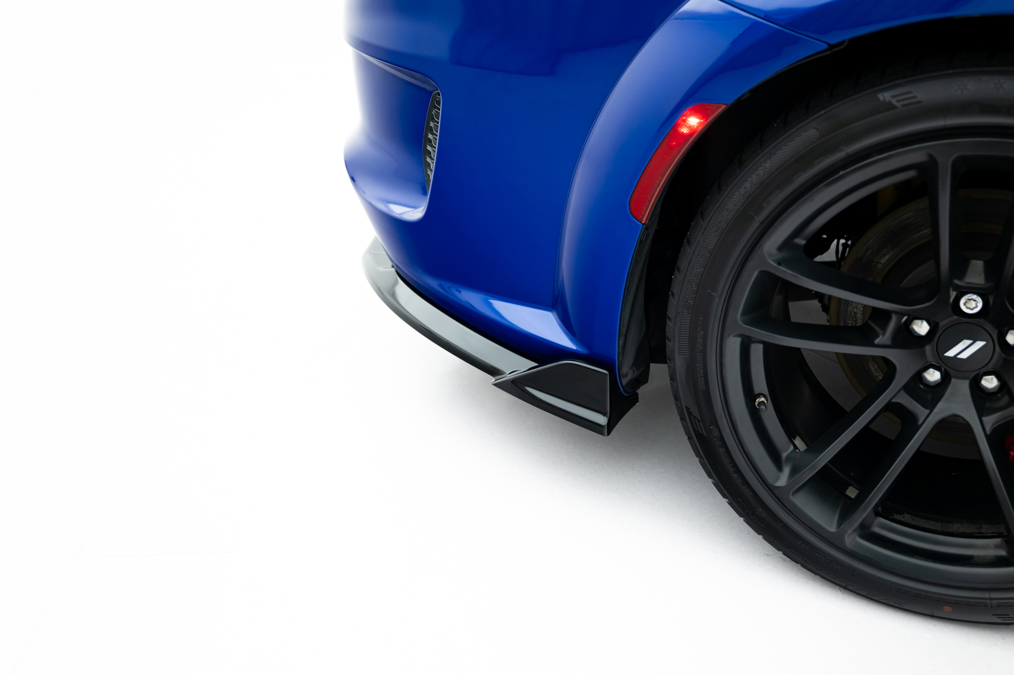 REAR SIDE SPLITTERS SUITABLE FOR DODGE CHARGER RT SCAT PACK WIDEBODY MK3 FACELIFT – MAXTON DESIGN - 4