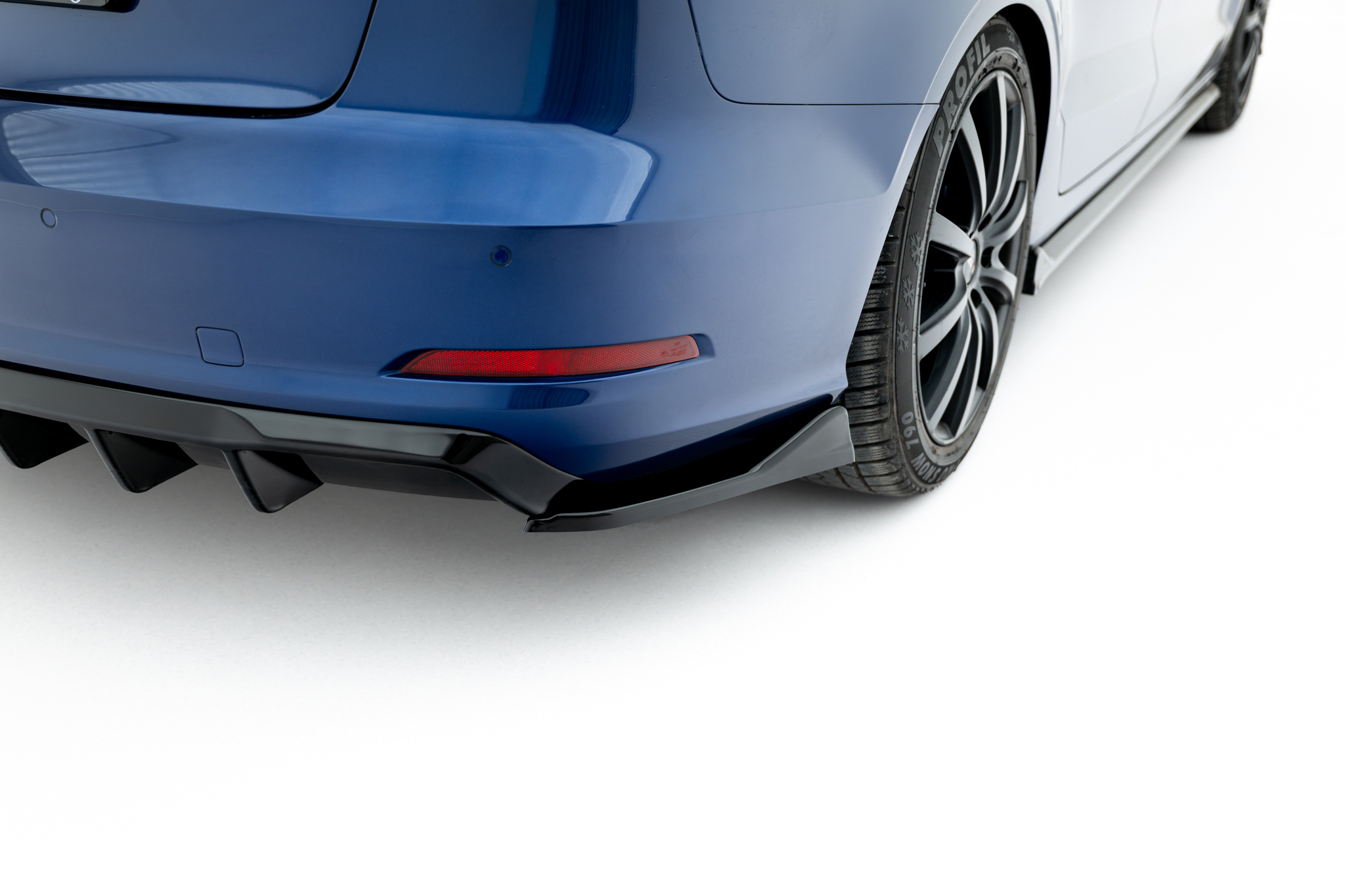 REAR VALANCE SUITABLE FOR AUDI A3 SEDAN 8V (VERSION WITH DUAL EXHAUST TIPS ON ONE SIDE) – MAXTON DESIGN