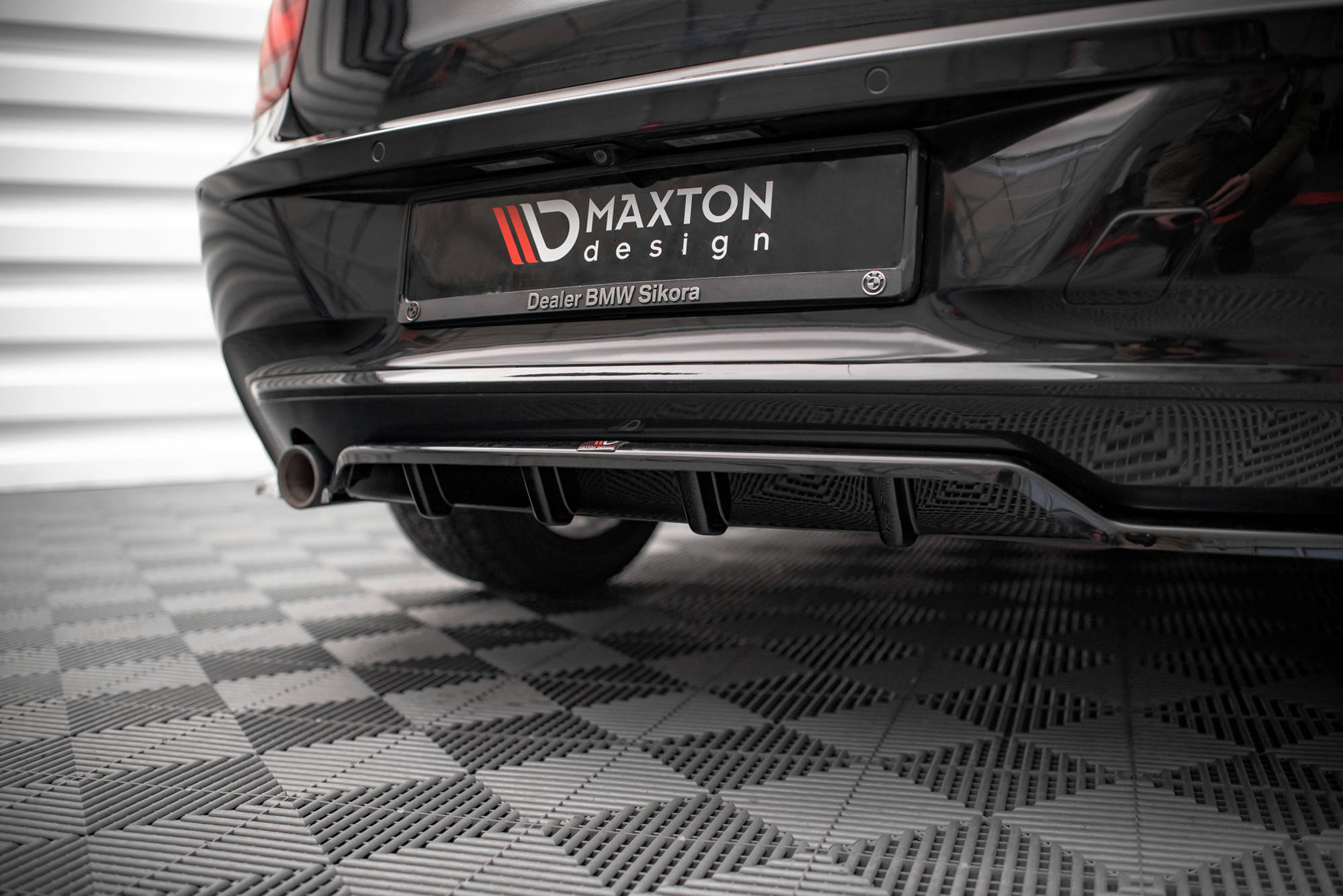 Central Rear Splitter (Vertical Bars) BMW 1 F20 - 4