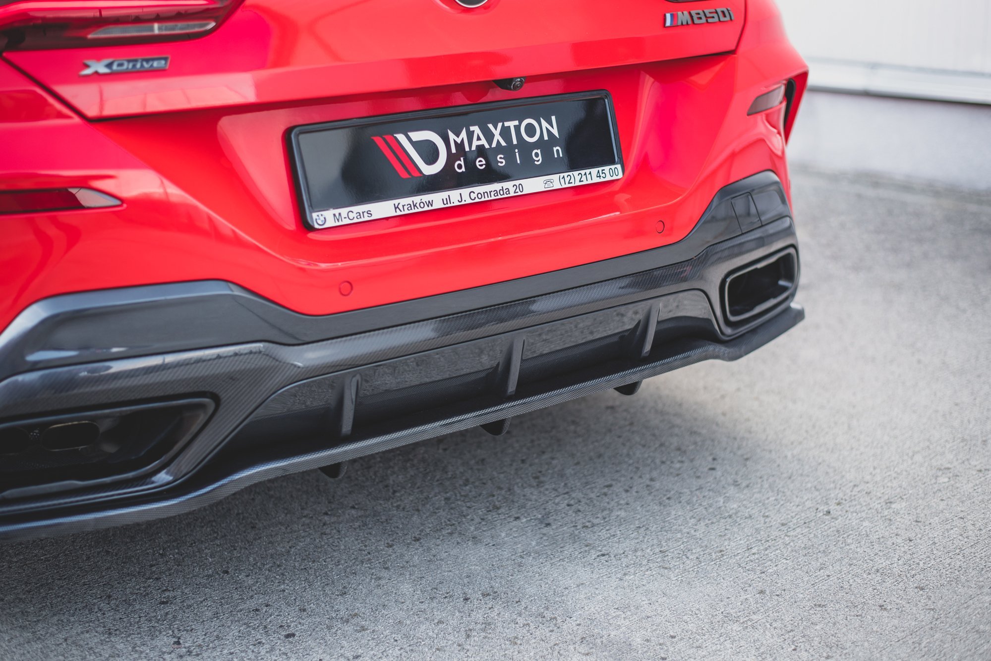 Central Rear Splitter (Vertical Bars) BMW 8 Coupe M-Pack G15 - 6