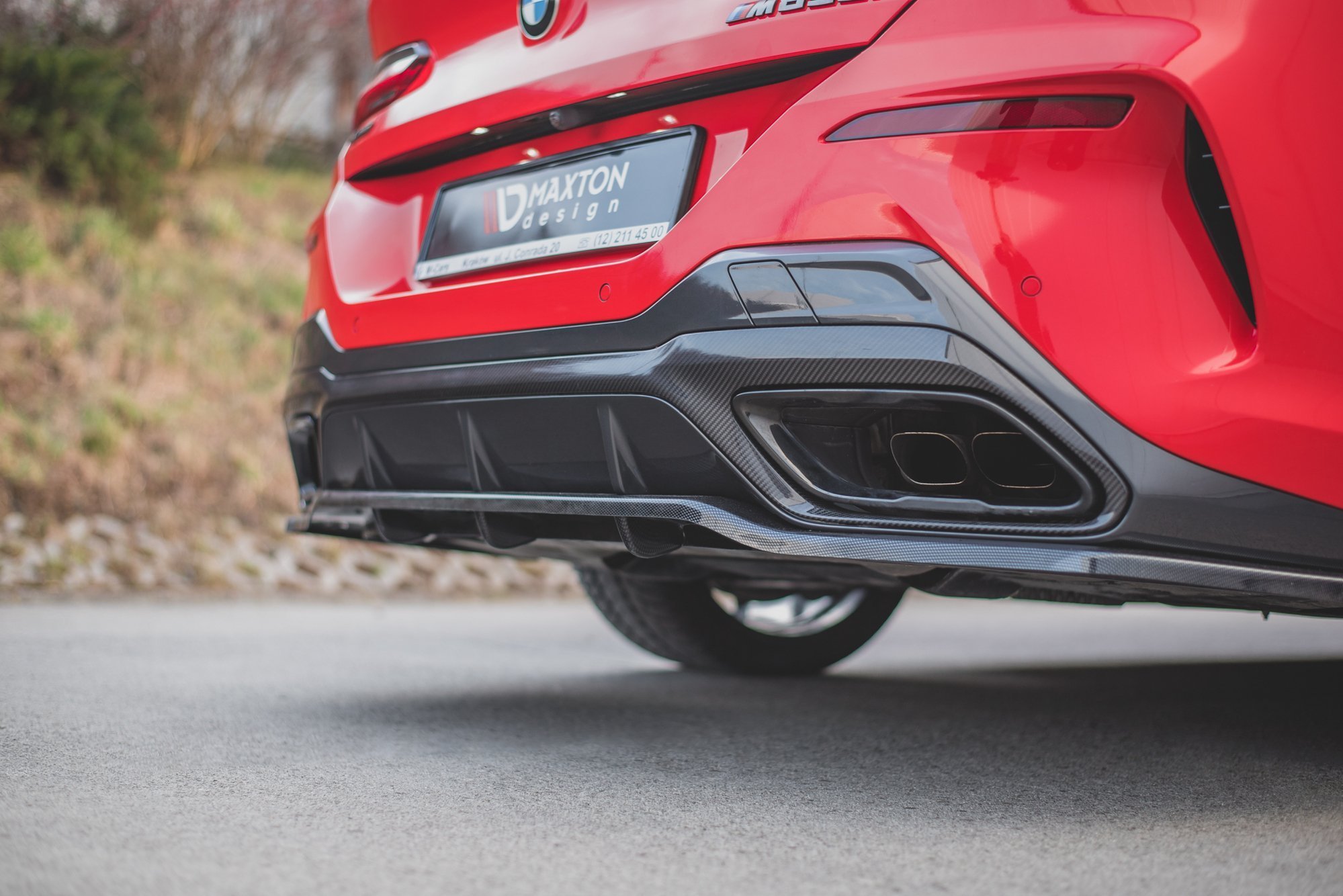 Central Rear Splitter (Vertical Bars) BMW 8 Coupe M-Pack G15 - 4