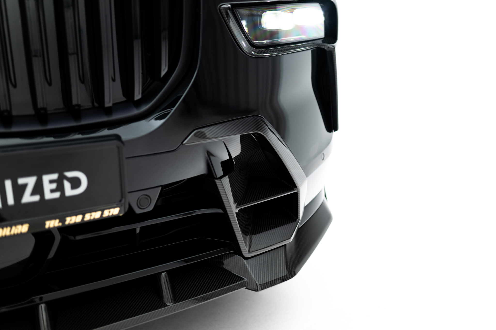 PREPREG CARBON FRONT BUMPER SIDE VENTS SUITABLE FOR BMW X7 M-PACK G07 FACELIFT – MAXTON DESIGN - 5