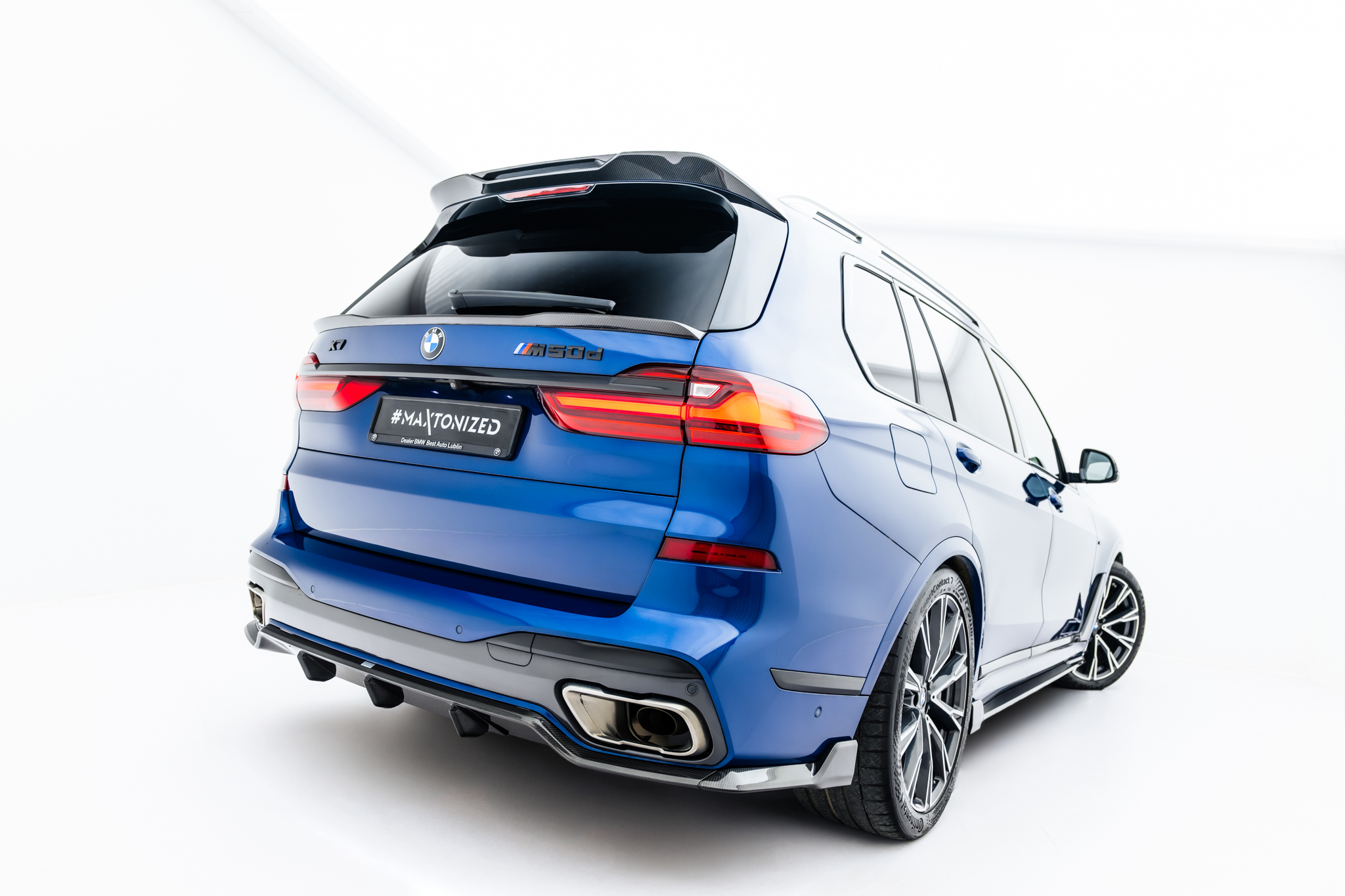PREPREG CARBON FIBER TAILGATE SPOILER (LOWER) SUITABLE FOR BMW X7 M-PACK G07 – MAXTON DESIGN - 7