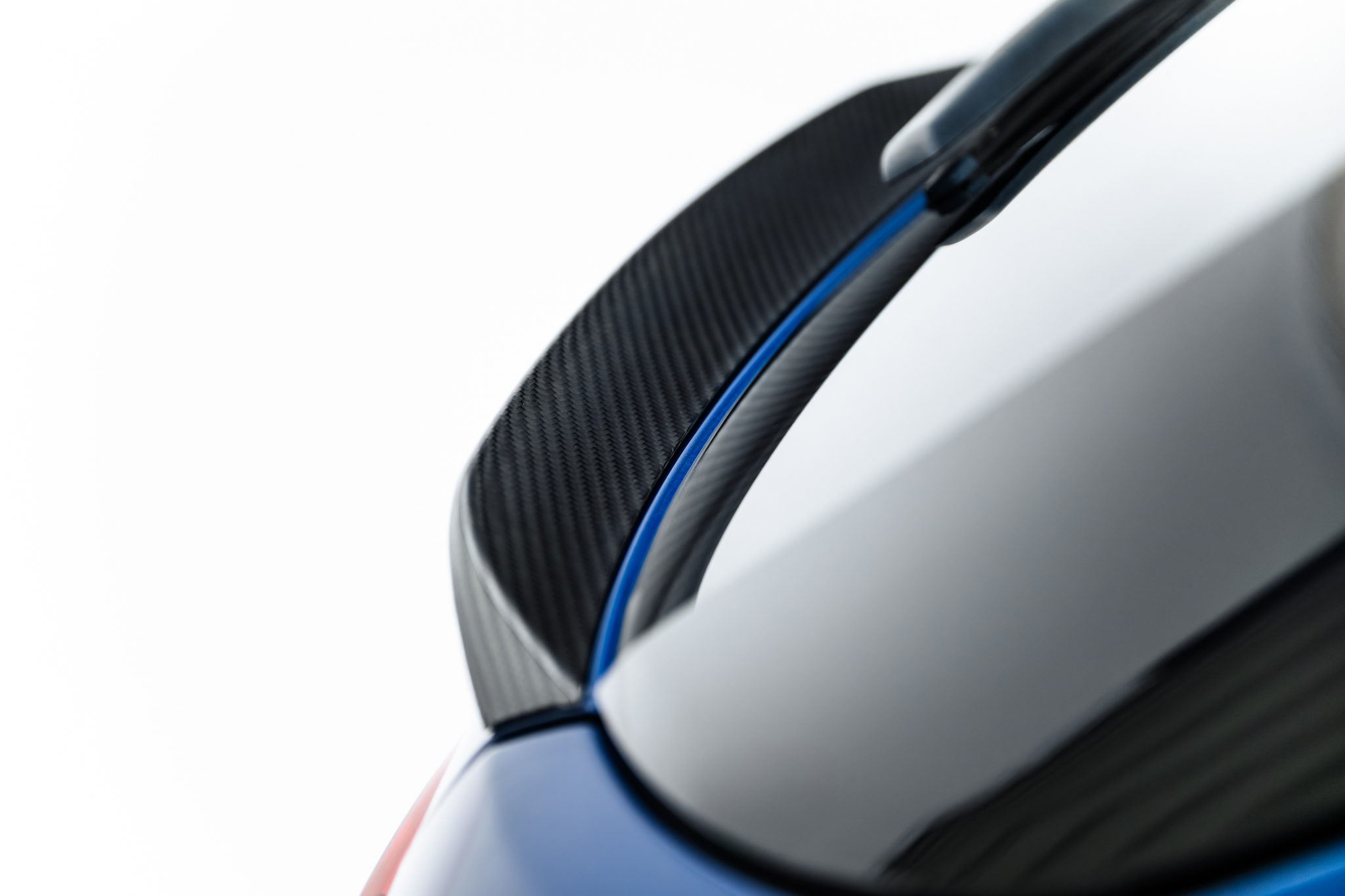 PREPREG CARBON FIBER TAILGATE SPOILER (LOWER) SUITABLE FOR BMW X7 M-PACK G07 – MAXTON DESIGN - 2