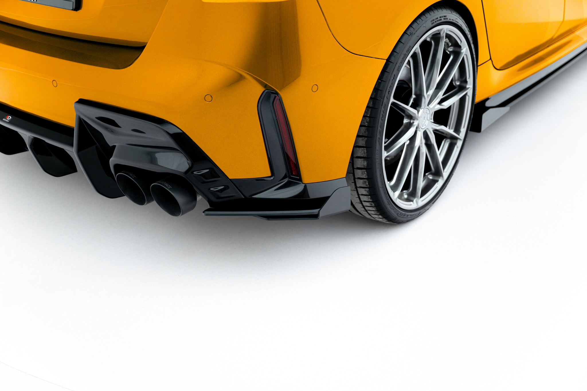 REAR SIDE FLAPS V.2 SUITABLE FOR BMW 1 M-PACK F70 – MAXTON DESIGN - 4