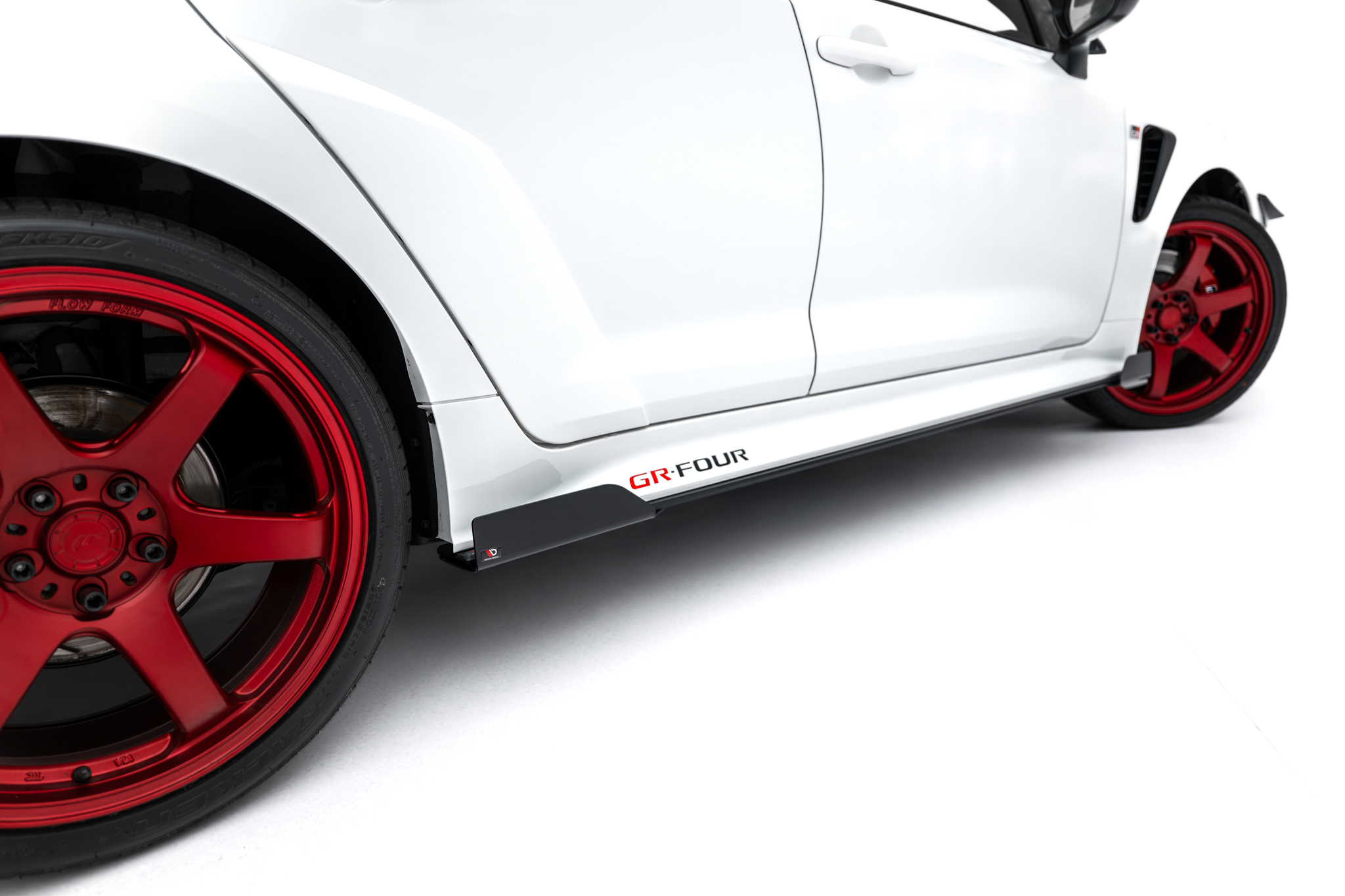 STREET PRO SIDE SKIRTS DIFFUSERS + FLAPS SUITABLE FOR TOYOTA GR COROLLA MK12 – MAXTON DESIGN - 3