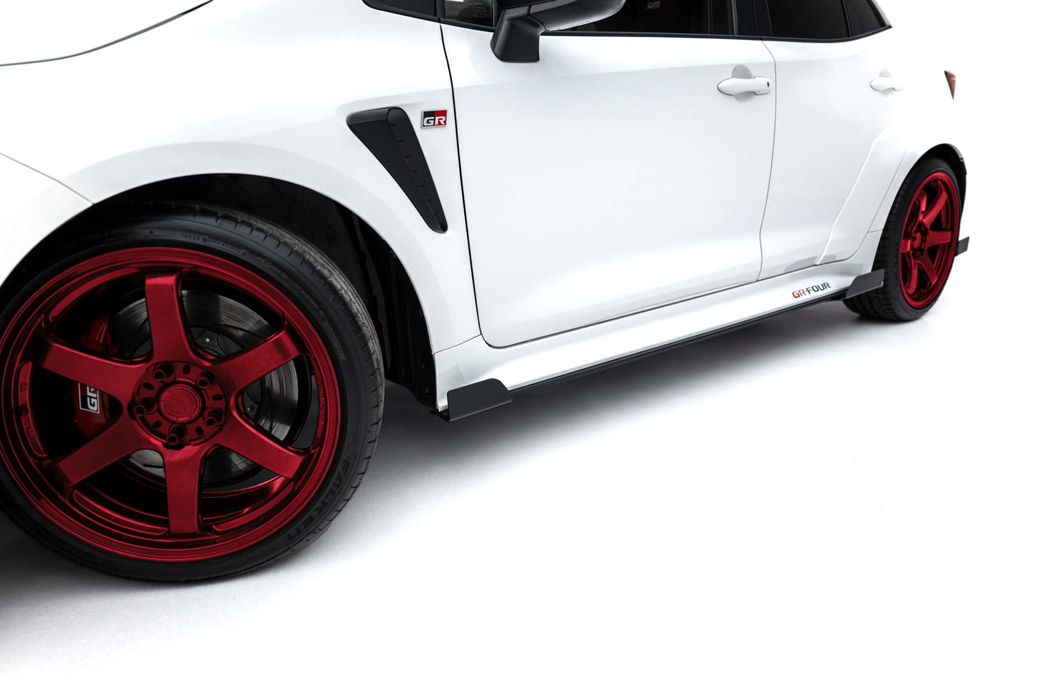 STREET PRO SIDE SKIRTS DIFFUSERS + FLAPS SUITABLE FOR TOYOTA GR COROLLA MK12 – MAXTON DESIGN - 2