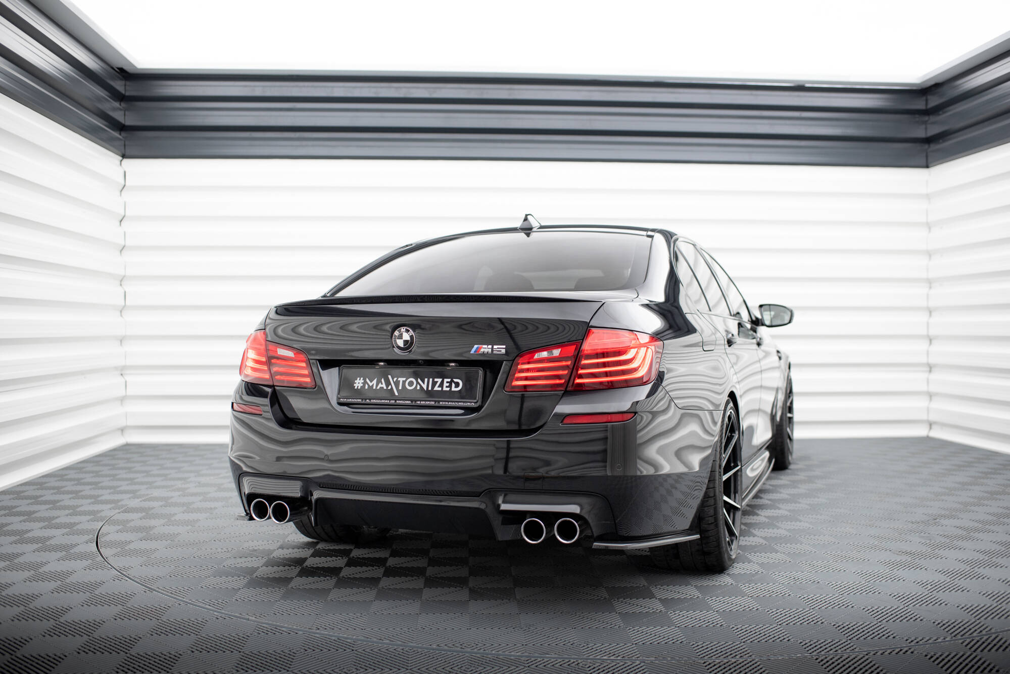 Rear Side Splitters BMW M5 F10 - 4