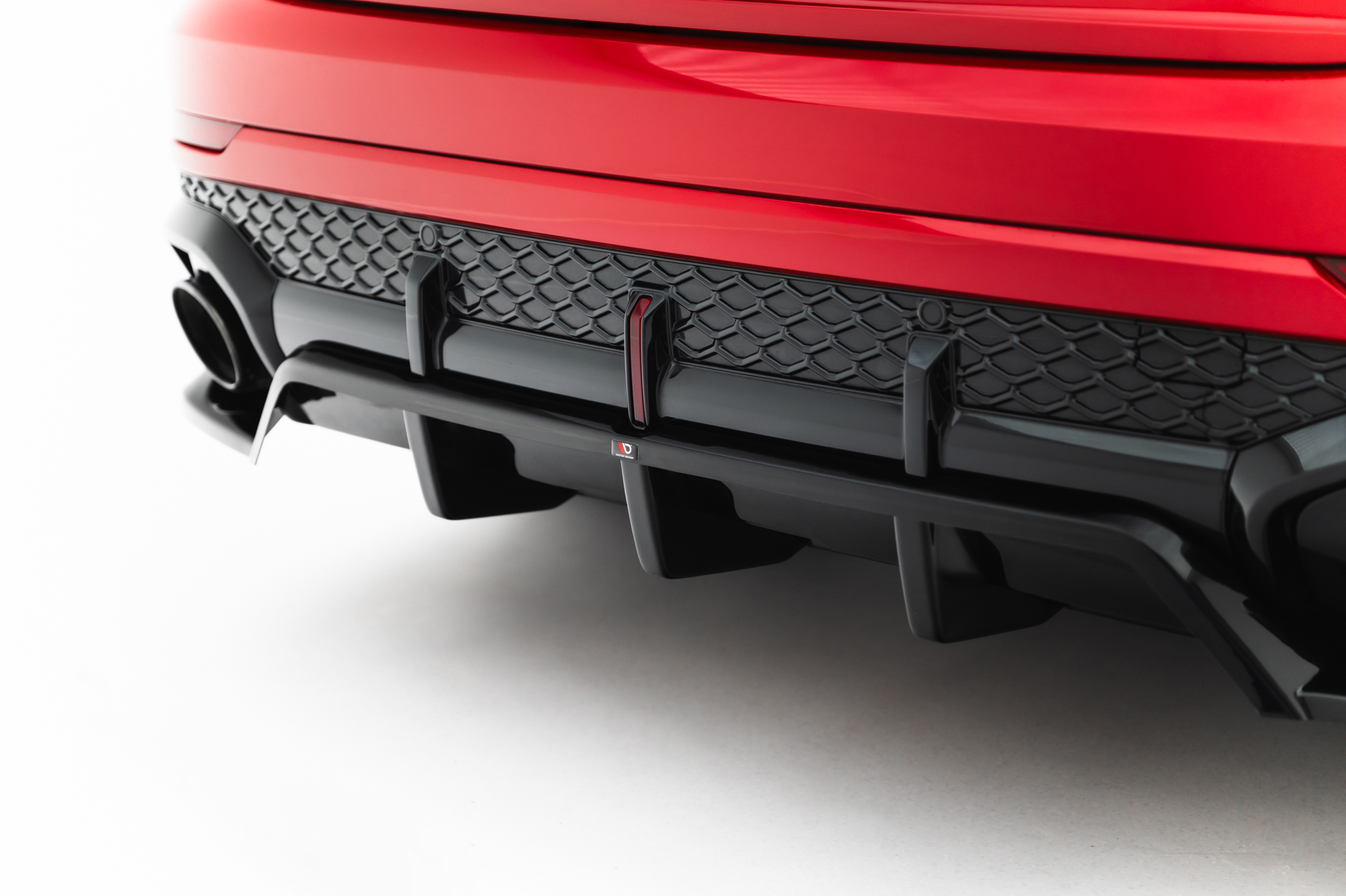 REAR SPLITTER (WITH VERTICAL BARS) SUITABLE FOR AUDI RSQ8 MK1 FACELIFT – MAXTON DESIGN - 6