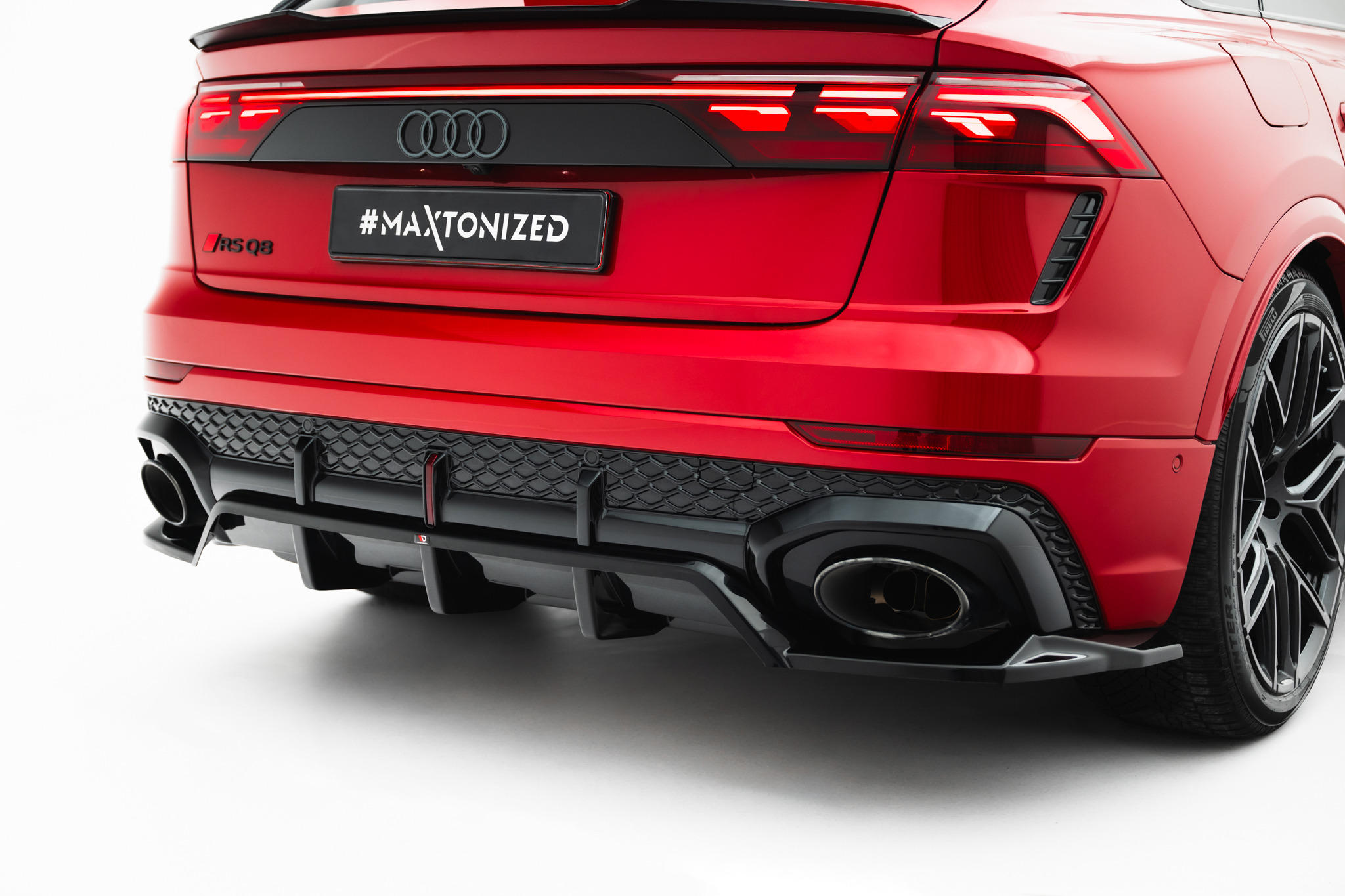 REAR SPLITTER (WITH VERTICAL BARS) SUITABLE FOR AUDI RSQ8 MK1 FACELIFT – MAXTON DESIGN