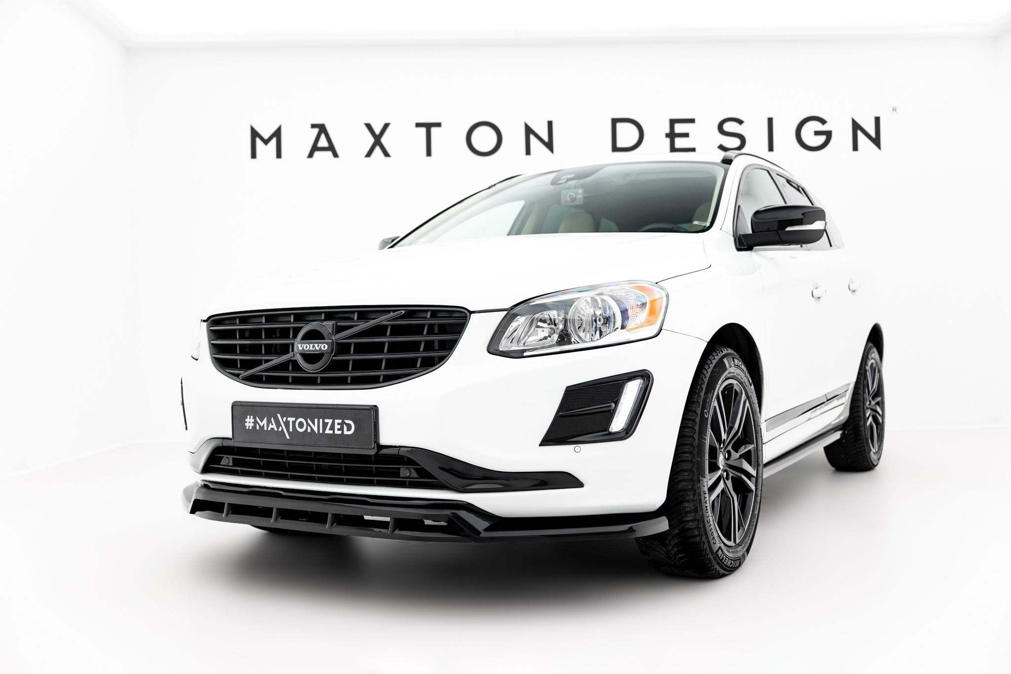 FRONT SPLITTER SUITABLE FOR VOLVO XC60 MK1 FACELIFT – MAXTON DESIGN