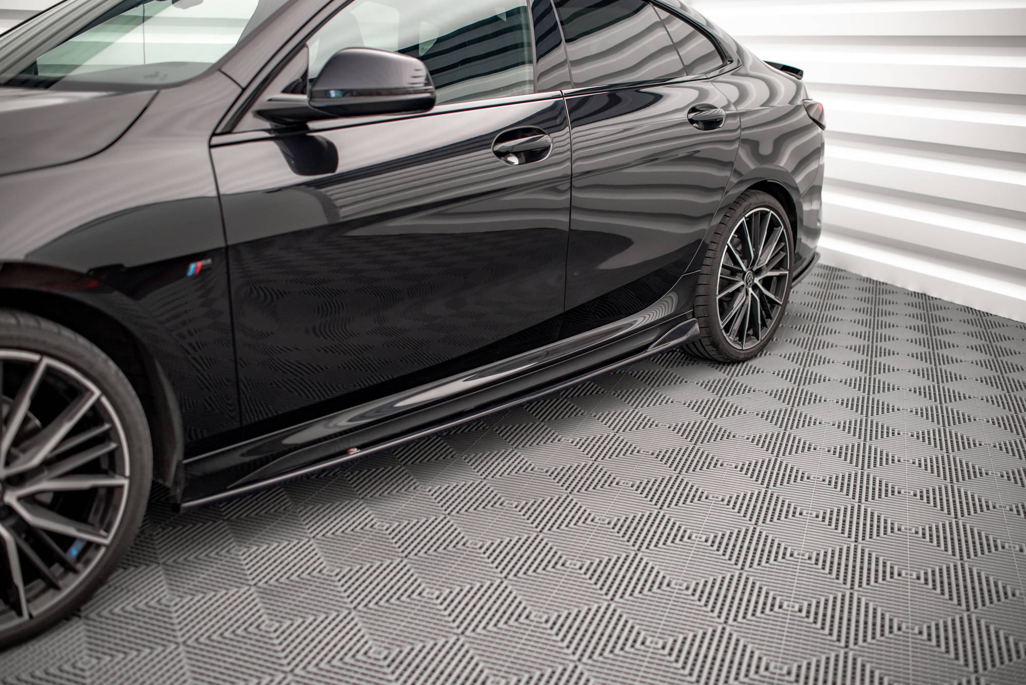 Side Skirts Diffusers V.2 Bmw 2 GRAN Coupe M-pack / M235I F44 (2019-) - 3
