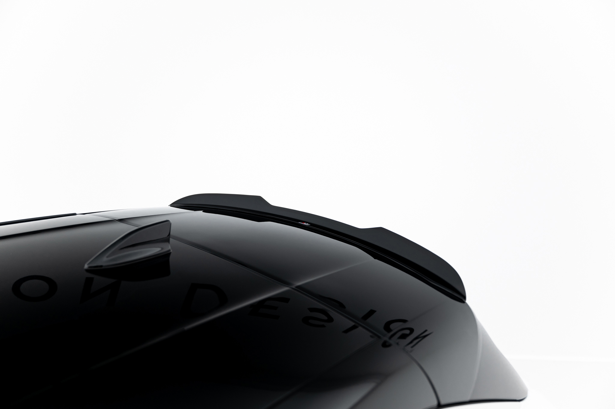 SPOILER CAP SUITABLE FOR RENAULT MEGANE E-TECH ELECTRIC MK1 – MAXTON DESIGN - 2