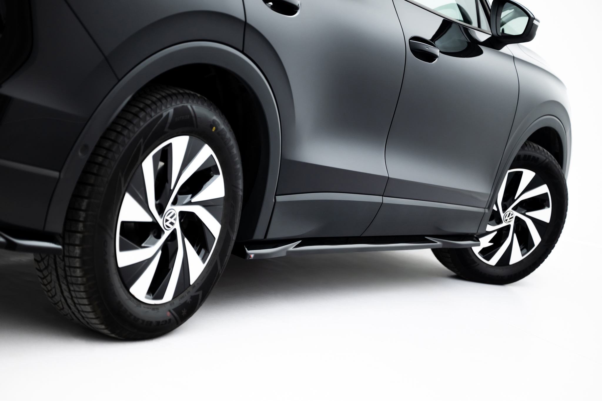SIDE SKIRTS DIFFUSERS SUITABLE FOR VOLKSWAGEN TIGUAN MK3 – MAXTON DESIGN - 6