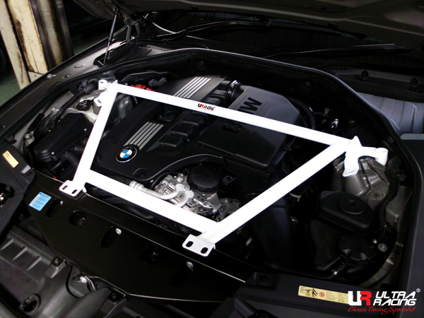 BMW 7-SERIES F01 08+ ULTRARACING 4POINT FRONT UPPER STRUTBAR