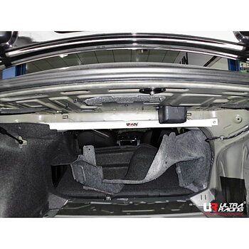 VW PASSAT B7 10+ 2.0 ULTRARACING 2P REAR UPPER STRUTBAR