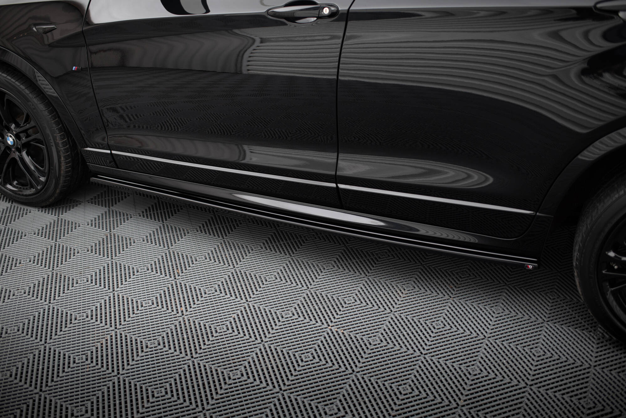 Side Skirts Diffusers BMW X4 M-Pack - 4