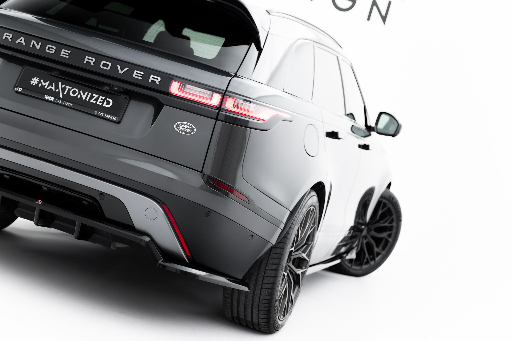 REAR SPLITTER (WITH VERTICAL BARS) V.2 SUITABLE FOR LAND ROVER RANGE ROVER VELAR R-DYNAMIC MK1 – MAXTON DESIGN - 4