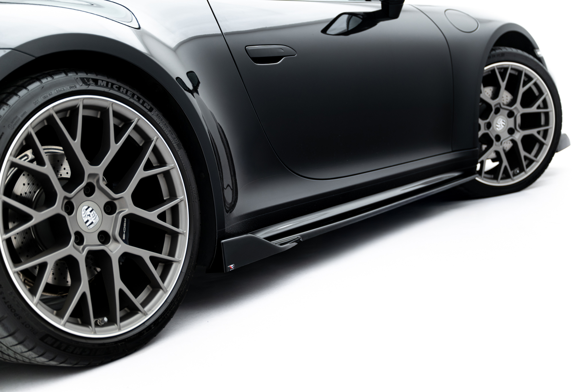 SIDE SKIRTS DIFFUSERS V.2 SUITABLE FOR PORSCHE 911 CARRERA SPORT DESIGN 992 – MAXTON DESIGN - 5