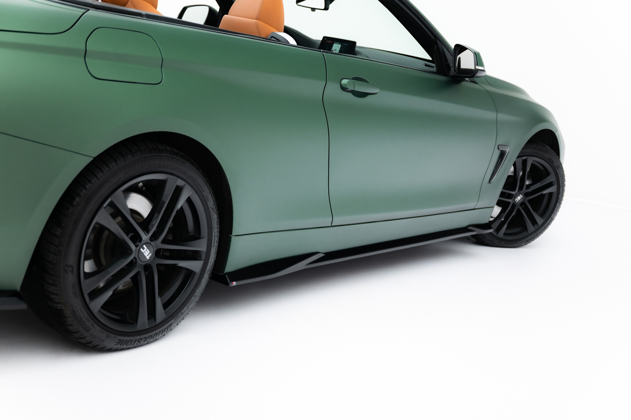 SIDE SKIRTS DIFFUSERS SUITABLE FOR BMW 4 CABRIO / COUPE F33 / F32 – MAXTON DESIGN - 3