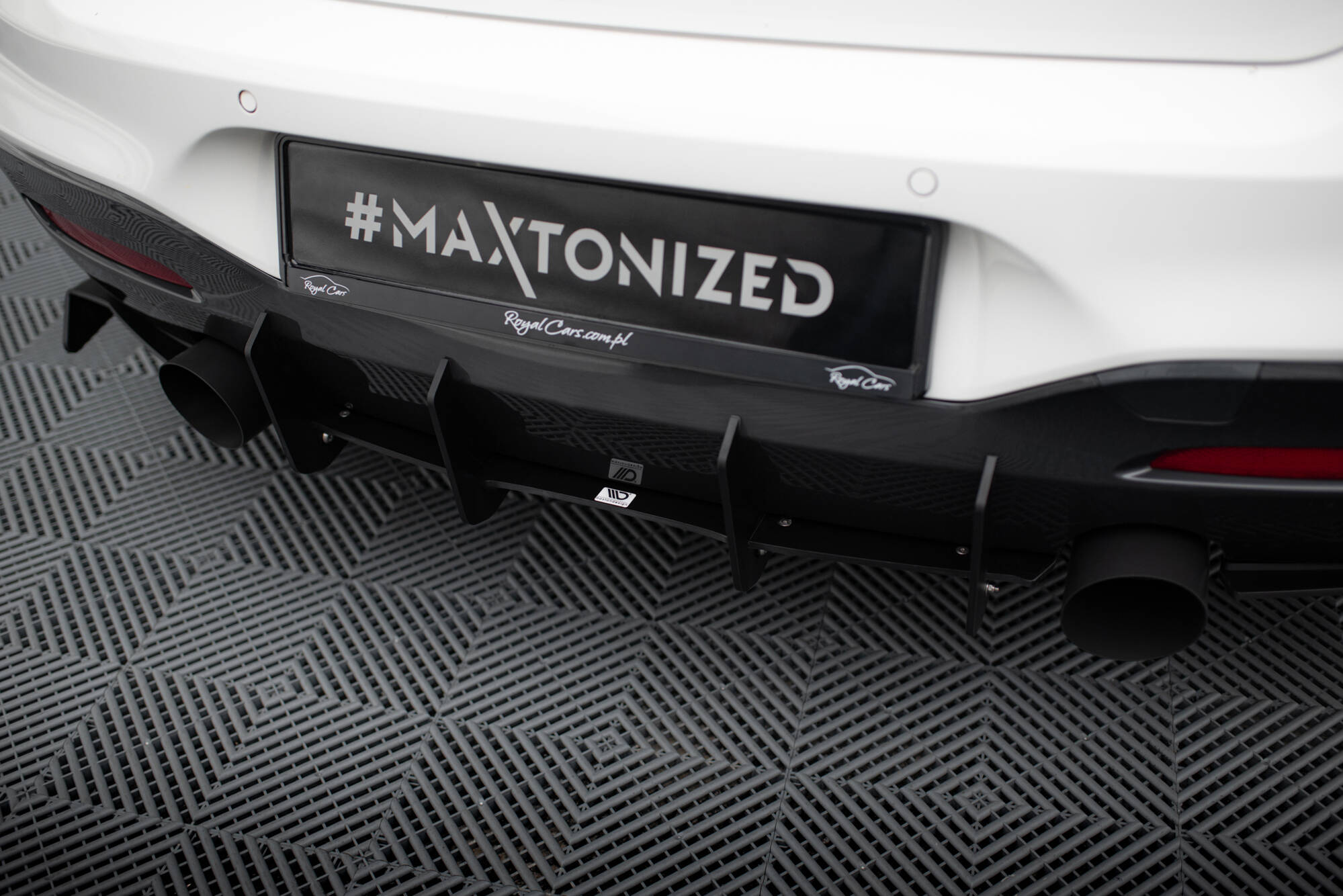 Rear Diffuser V.1 BMW 1 F20 / F21 Facelift - 4