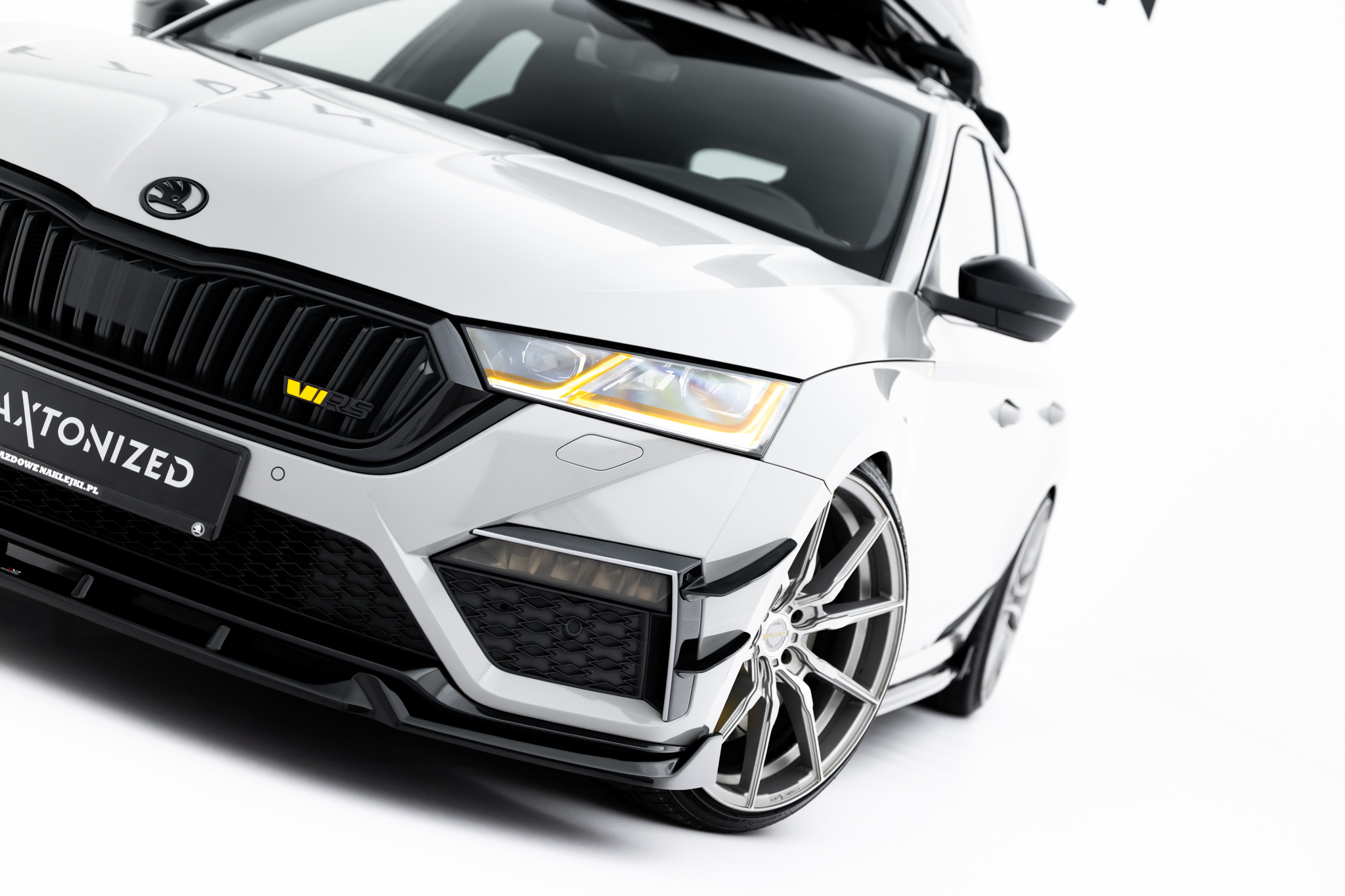 FRONT SPLITTER V.5 SUITABLE FOR SKODA OCTAVIA RS MK4 – MAXTON DESIGN - 5