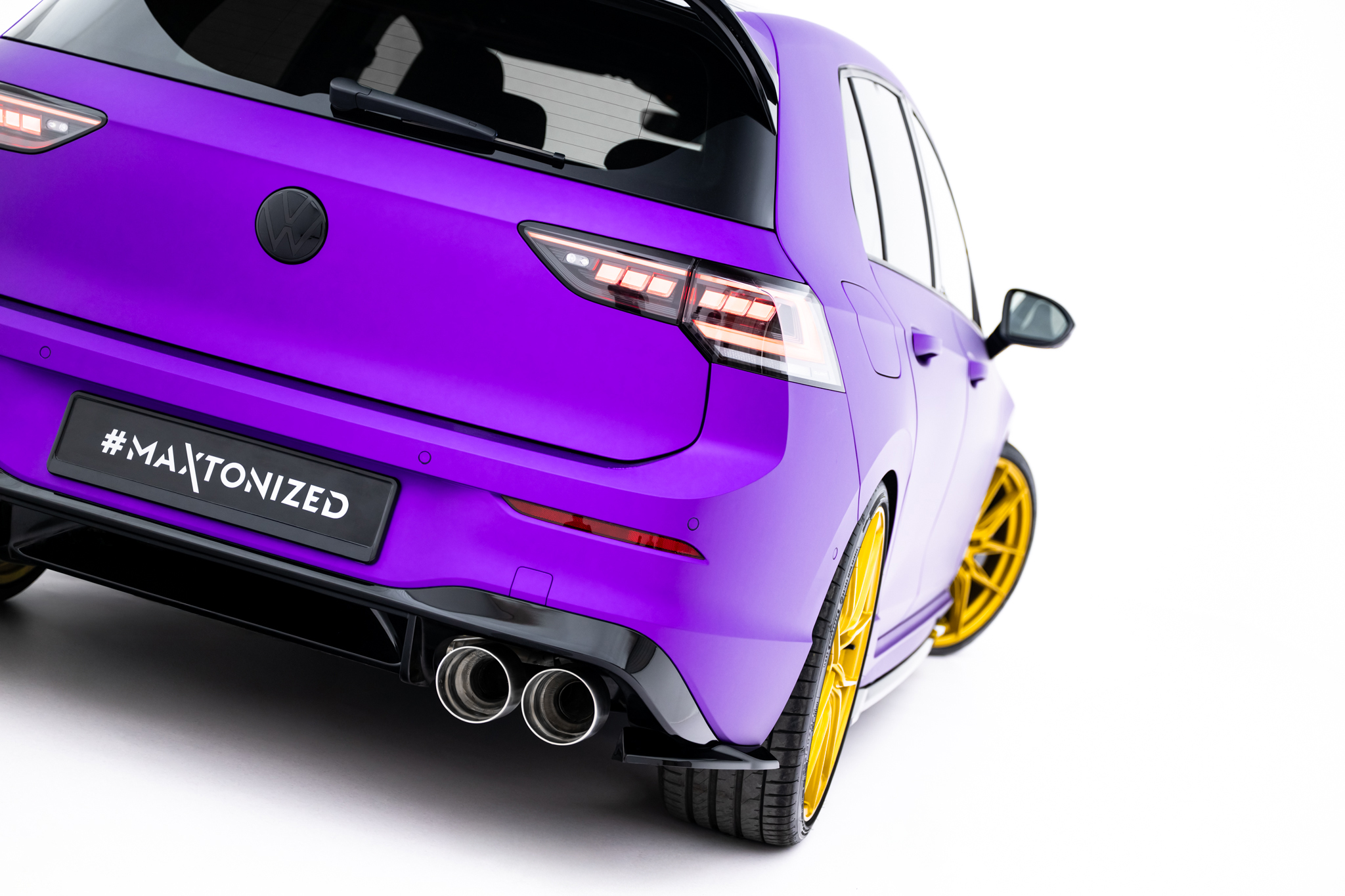 REAR SIDE SPLITTERS V.8 SUITABLE FOR VOLKSWAGEN GOLF R HATCHBACK MK8 / MK8 FACELIFT – MAXTON DESIGN
