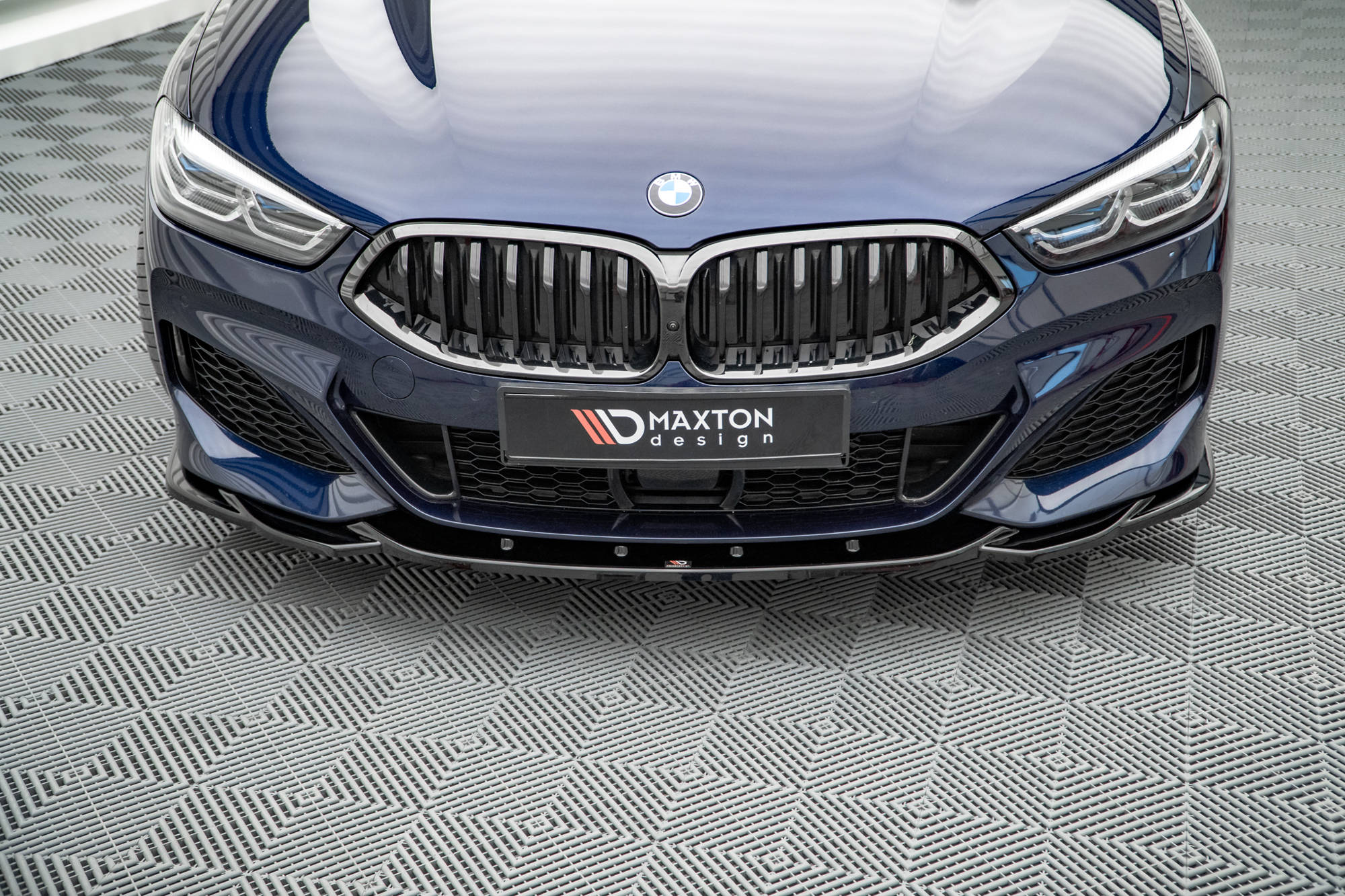 Front Splitter V.4 Bmw 8 Coupe M-pack G15 / 8 GRAN Coupe M-pack G16 (2018-) - 3