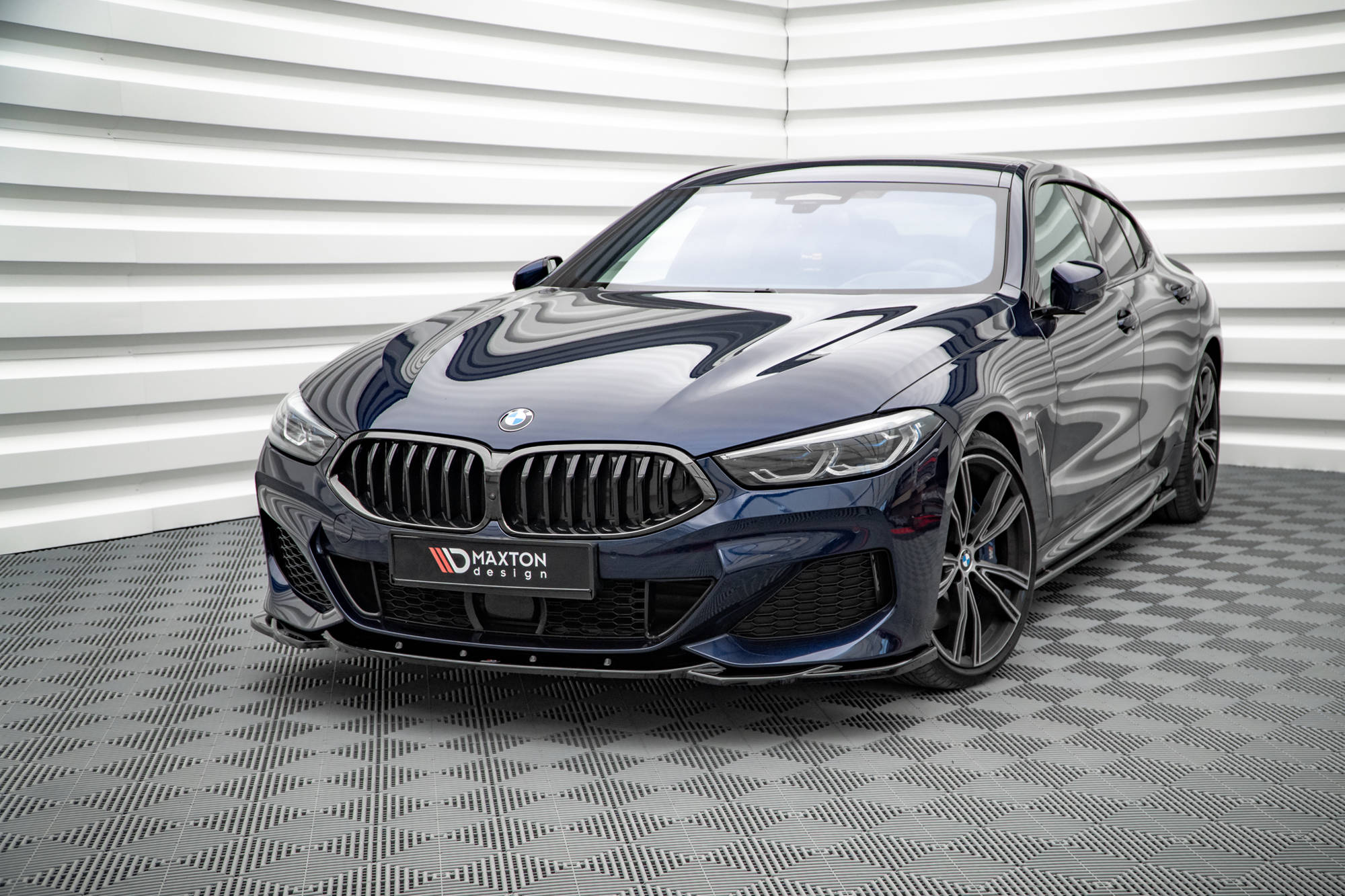 Front Splitter V.4 Bmw 8 Coupe M-pack G15 / 8 GRAN Coupe M-pack G16 (2018-) - 2