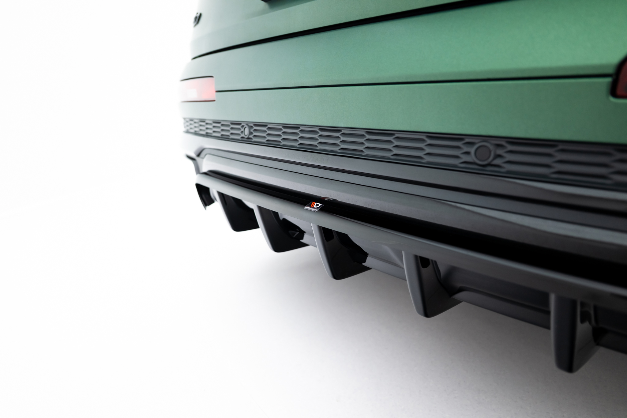 REAR SPLITTER (WITH VERTICAL BARS) SUITABLE FOR AUDI Q7 S-LINE MK2 FACELIFT – MAXTON DESIGN - 2