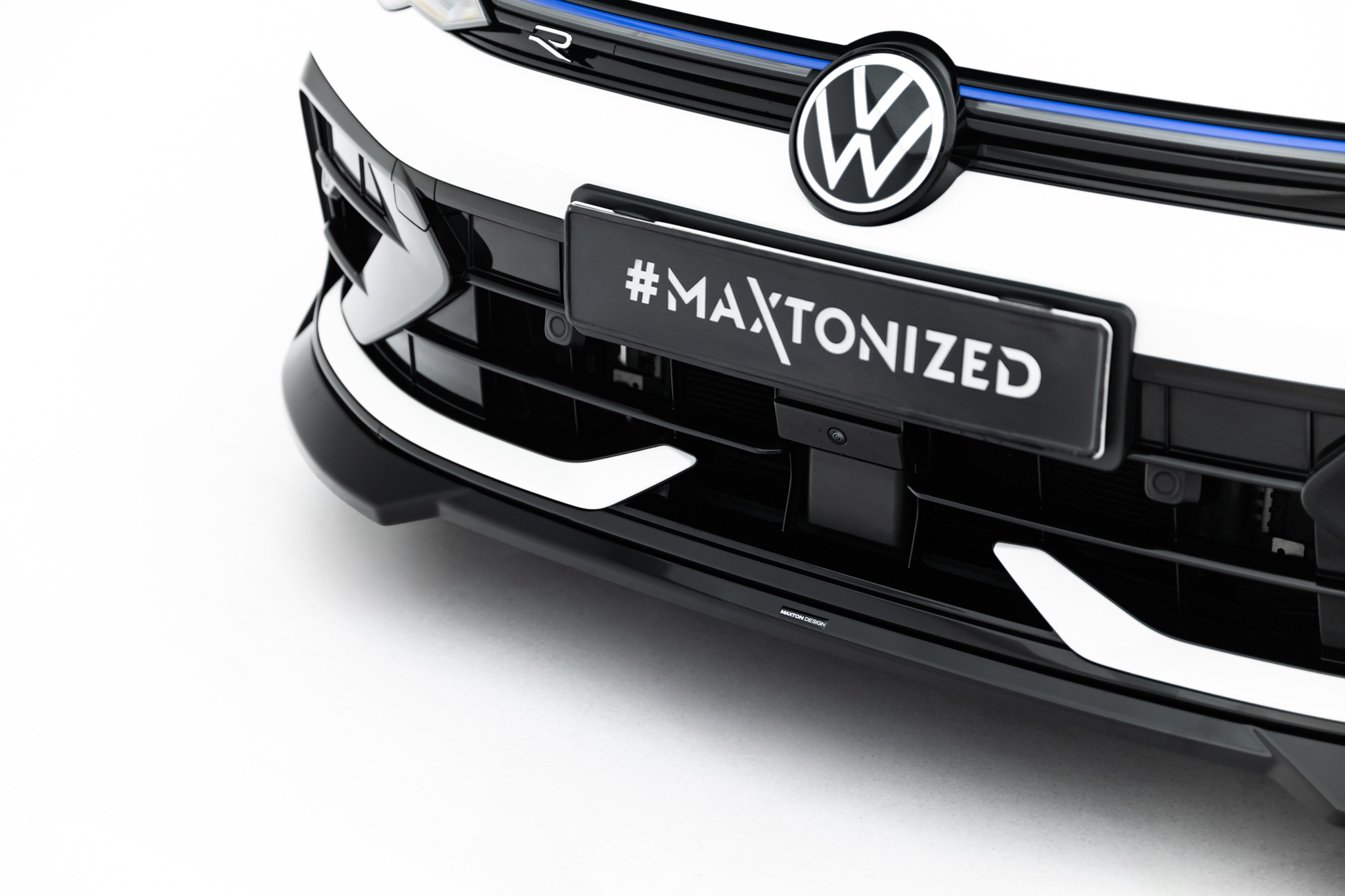 FRONTLÄPP V.4 TILL VOLKSWAGEN GOLF R VARIANT MK8 FACELIFT – MAXTON DESIGN - 5