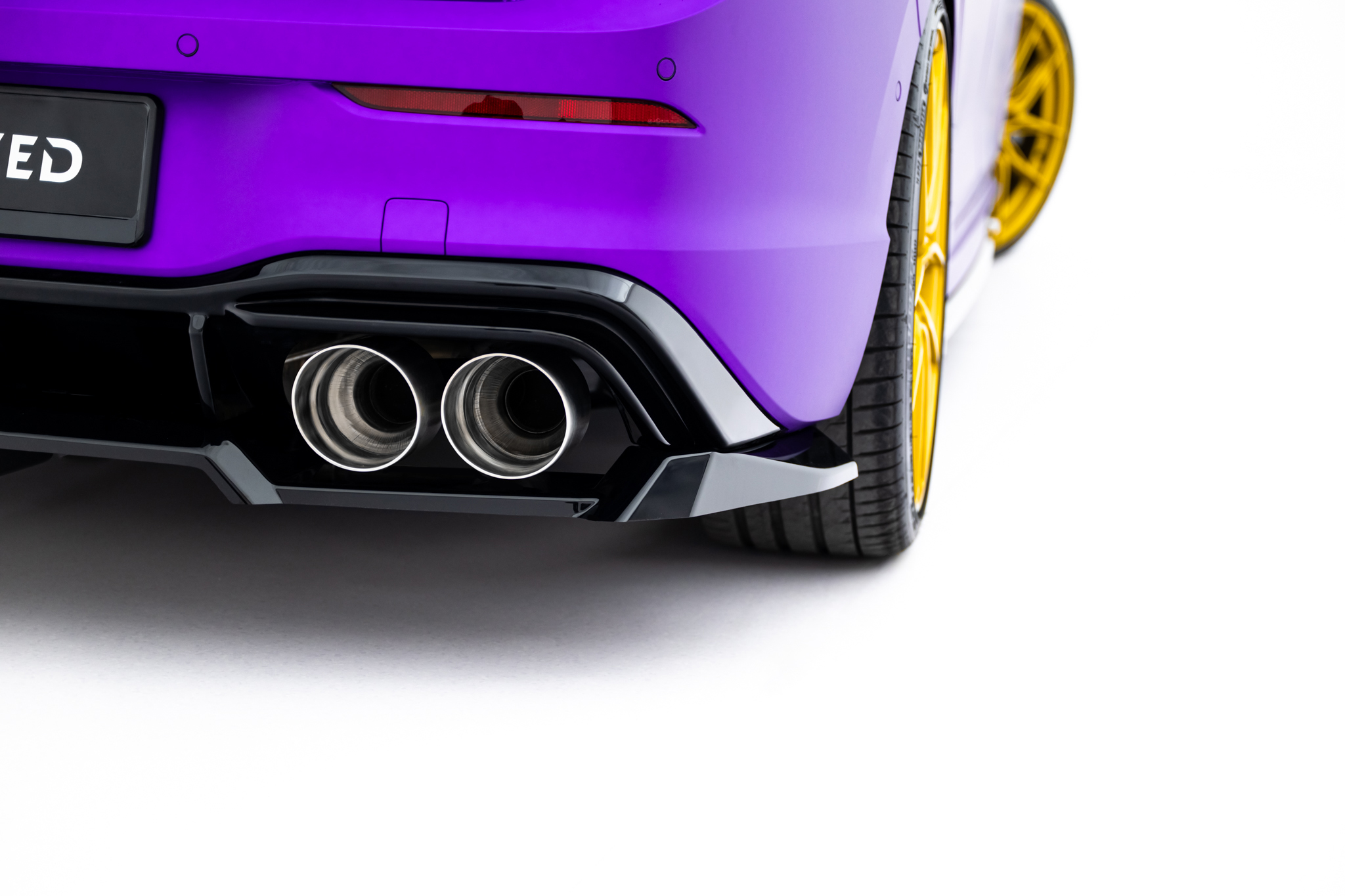 REAR SPLITTER (WITH VERTICAL BARS) V.2 SUITABLE FOR VOLKSWAGEN GOLF R HATCHBACK MK8 / MK8 FACELIFT – MAXTON DESIGN - 3