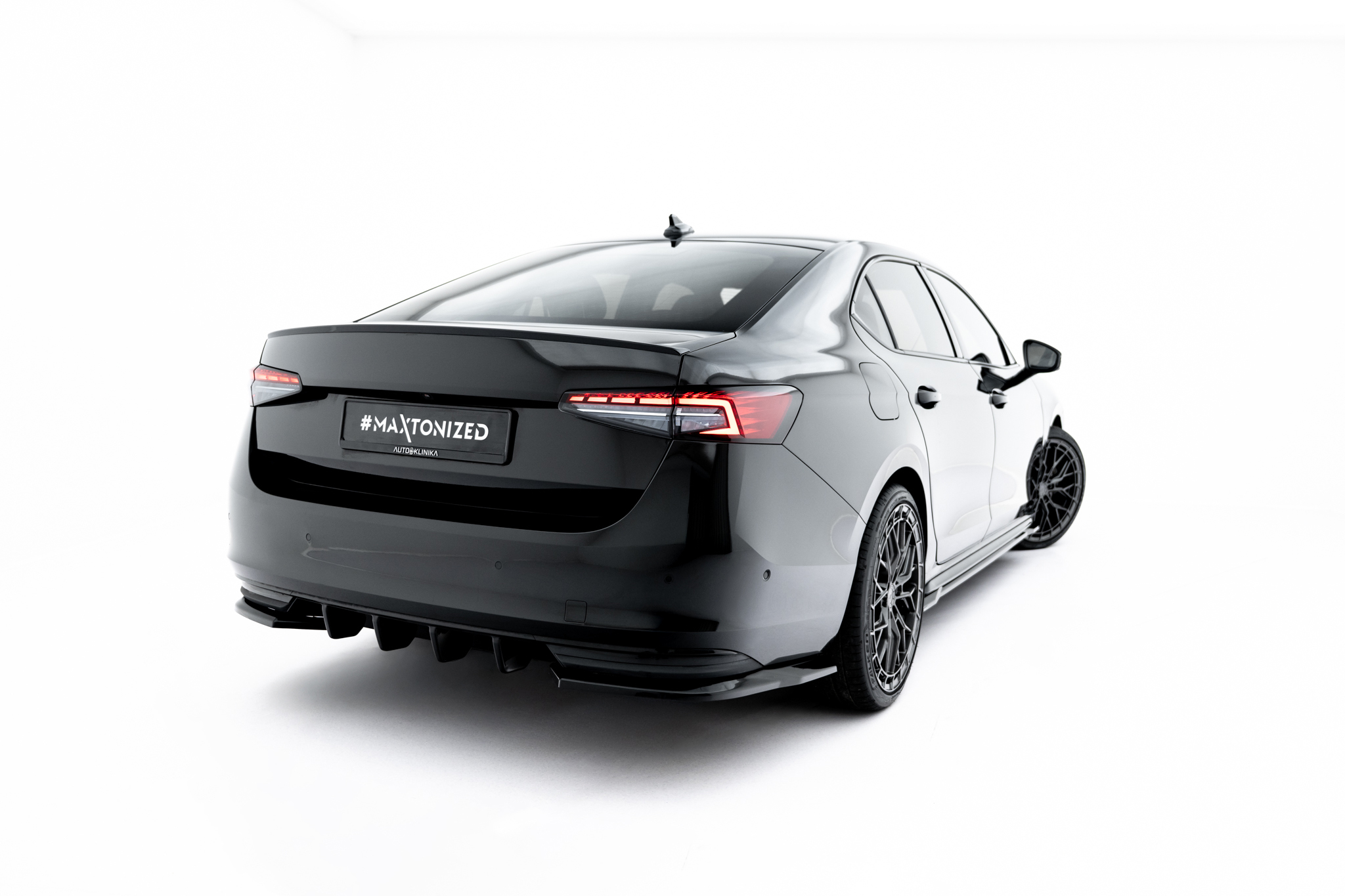 REAR VALANCE SUITABLE FOR SKODA SUPERB SPORTLINE MK4 – MAXTON DESIGN - 2