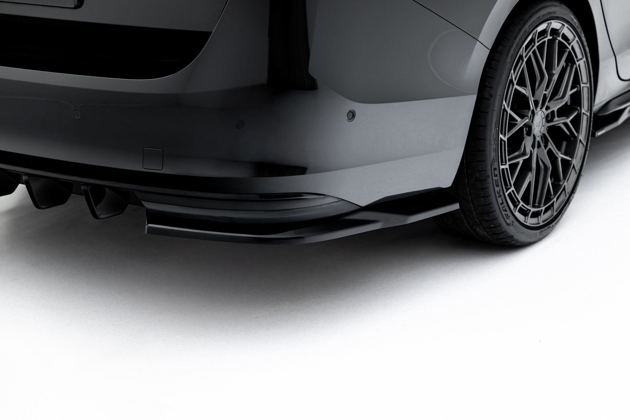 REAR SIDE SPLITTERS V.1 SUITABLE FOR SKODA SUPERB SPORTLINE MK4 – MAXTON DESIGN - 4