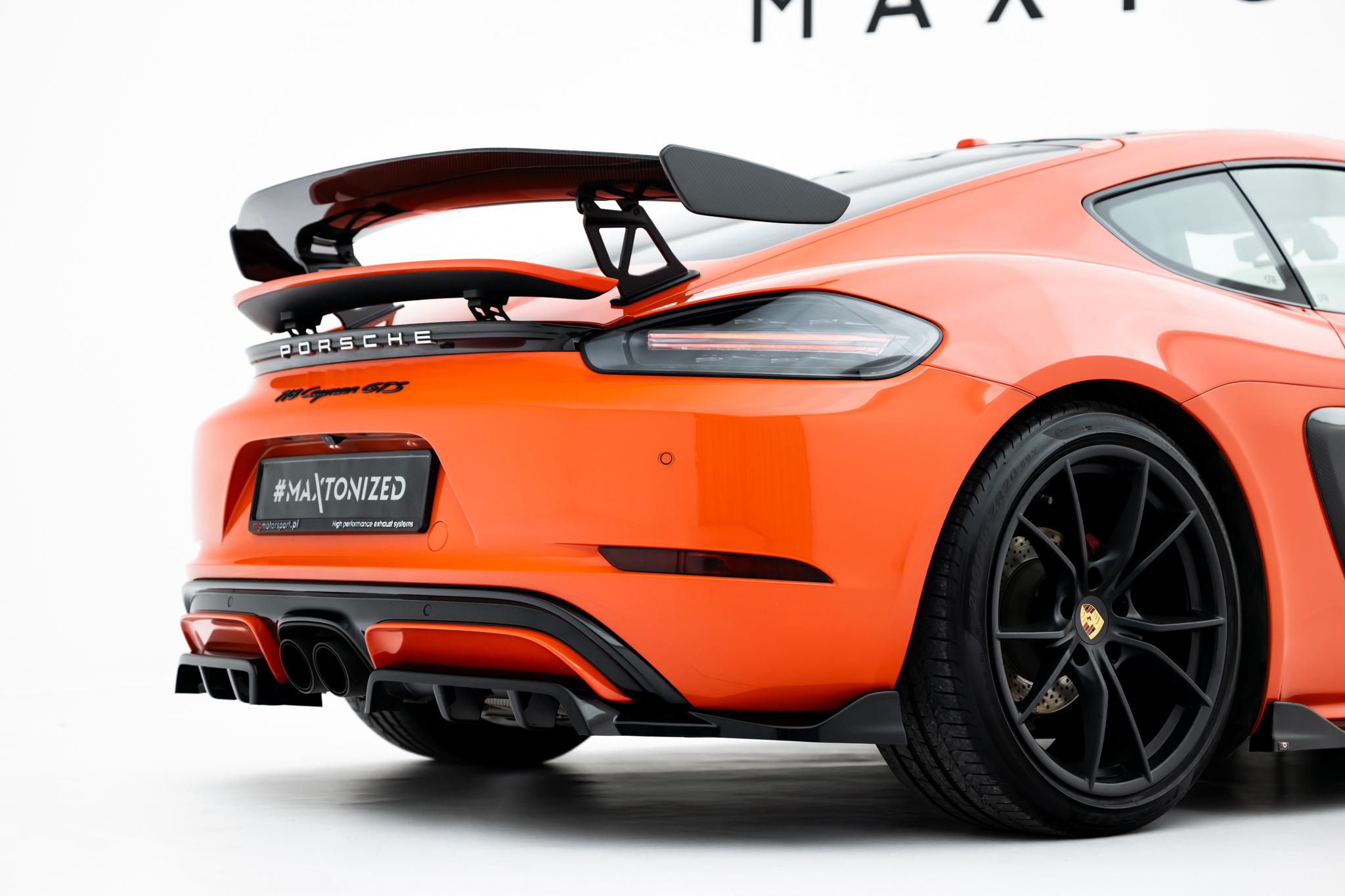 REAR SPLITTER (WITH VERTICAL BARS) SUITABLE FOR PORSCHE 718 CAYMAN GTS 982C – MAXTON DESIGN - 4