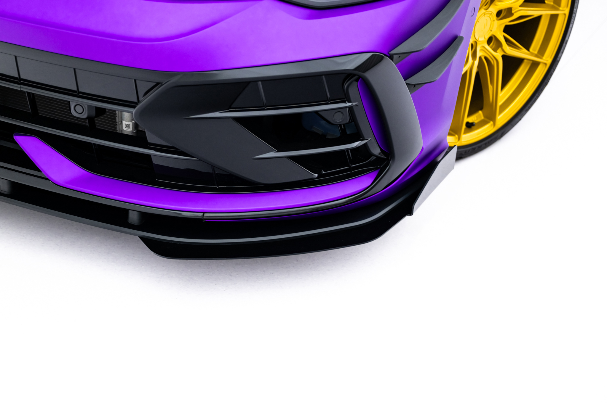 STREET PRO FRONTLÄPP + FLÄRPAR TILL VOLKSWAGEN GOLF R HALVKOMBI MK8 FACELIFT – MAXTON DESIGN