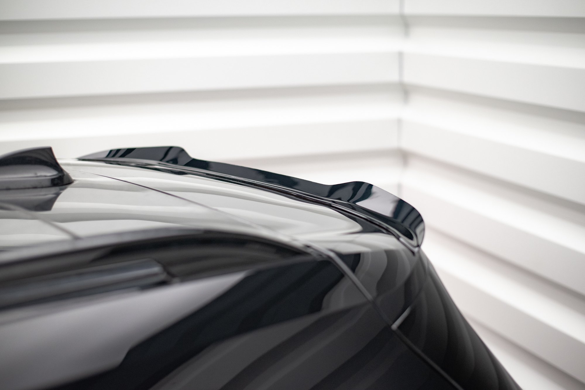 Spoiler CAP BMW X7 M-Pack G07 - 3