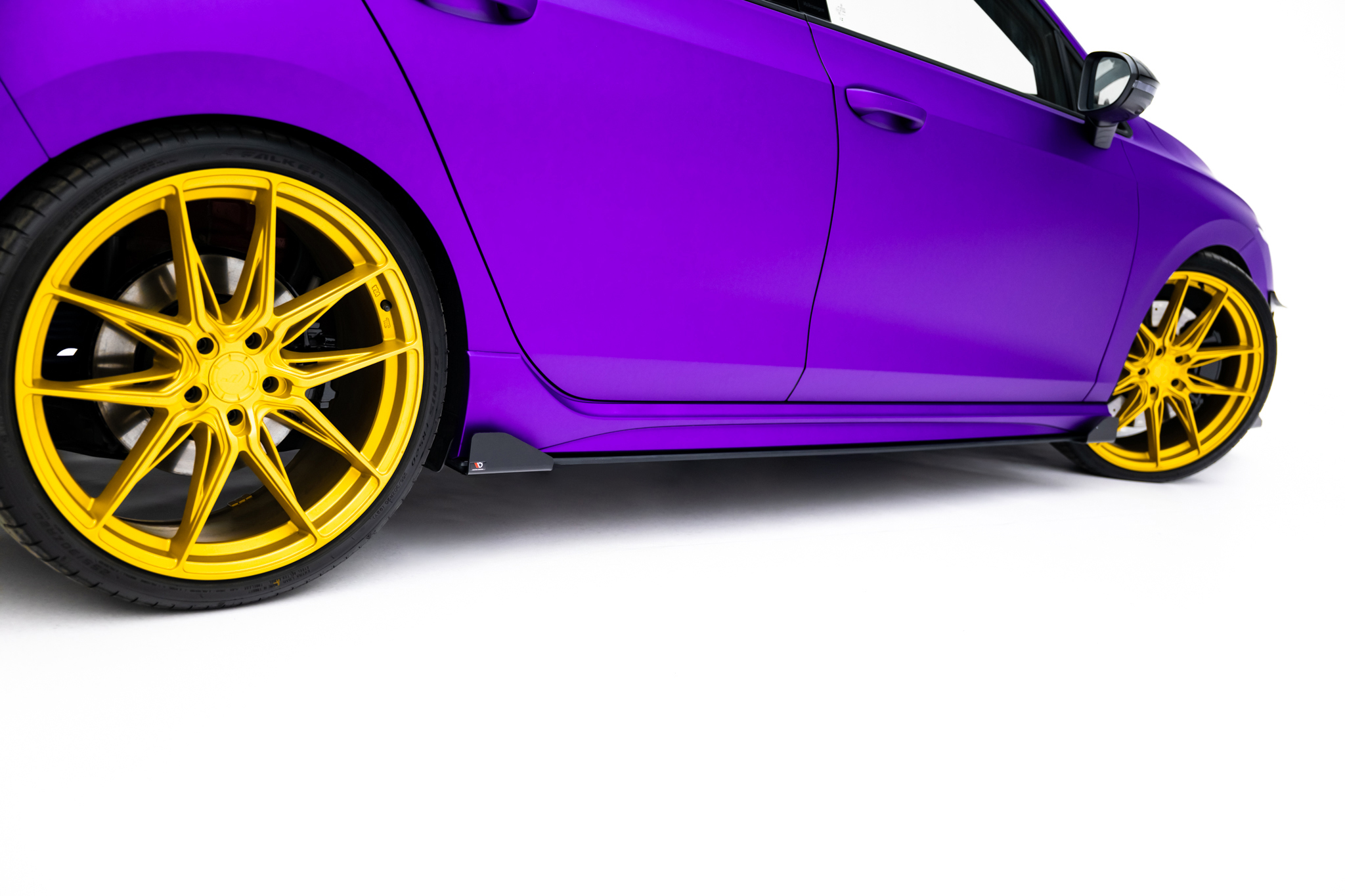 STREET PRO SIDE SKIRTS DIFFUSERS + FLAPS SUITABLE FOR VOLKSWAGEN GOLF R HATCHBACK MK8 / MK8 FACELIFT – MAXTON DESIGN - 7