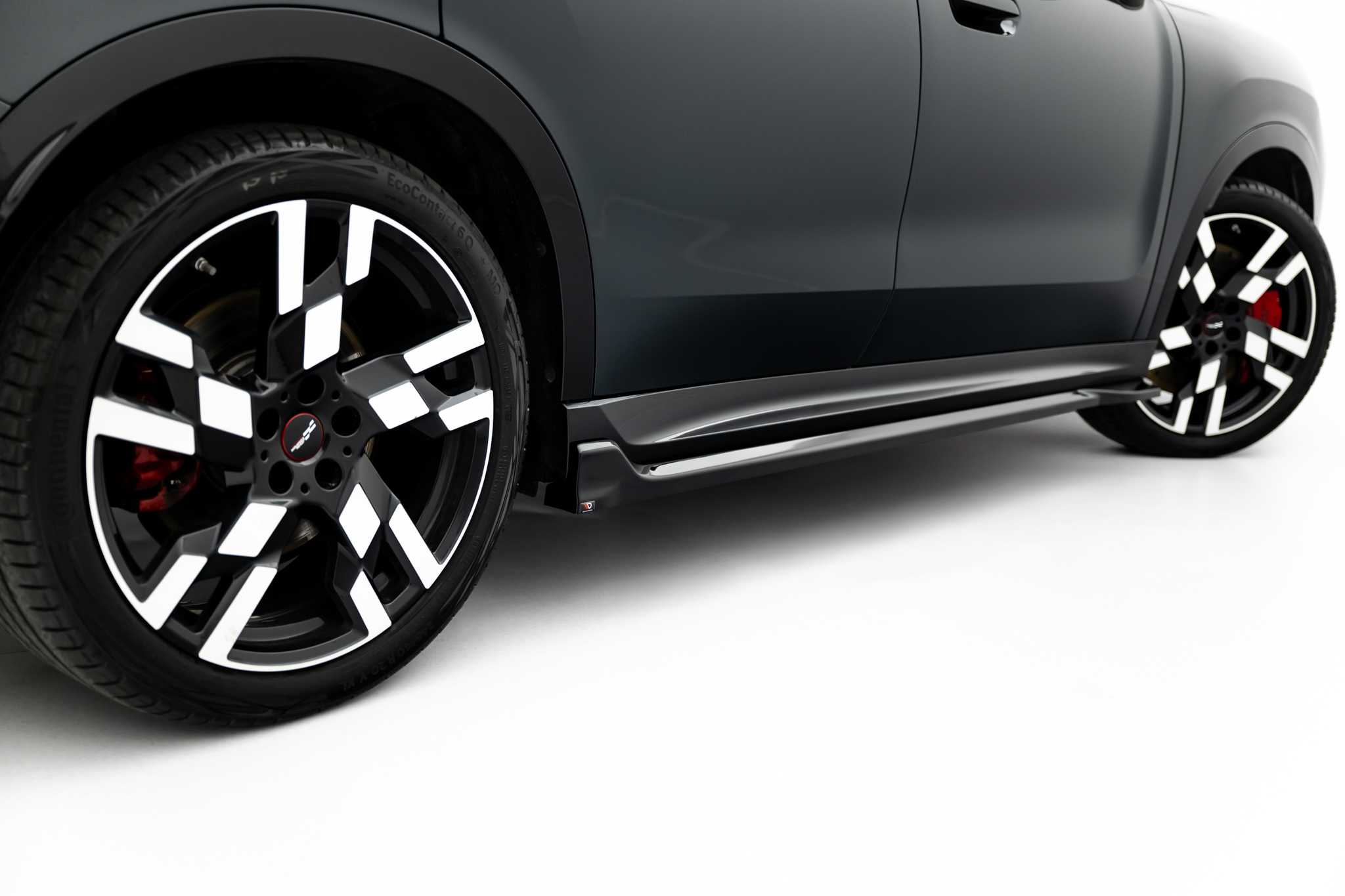SIDE SKIRTS DIFFUSERS SUITABLE FOR MINI COUNTRYMAN JCW U25 – MAXTON DESIGN