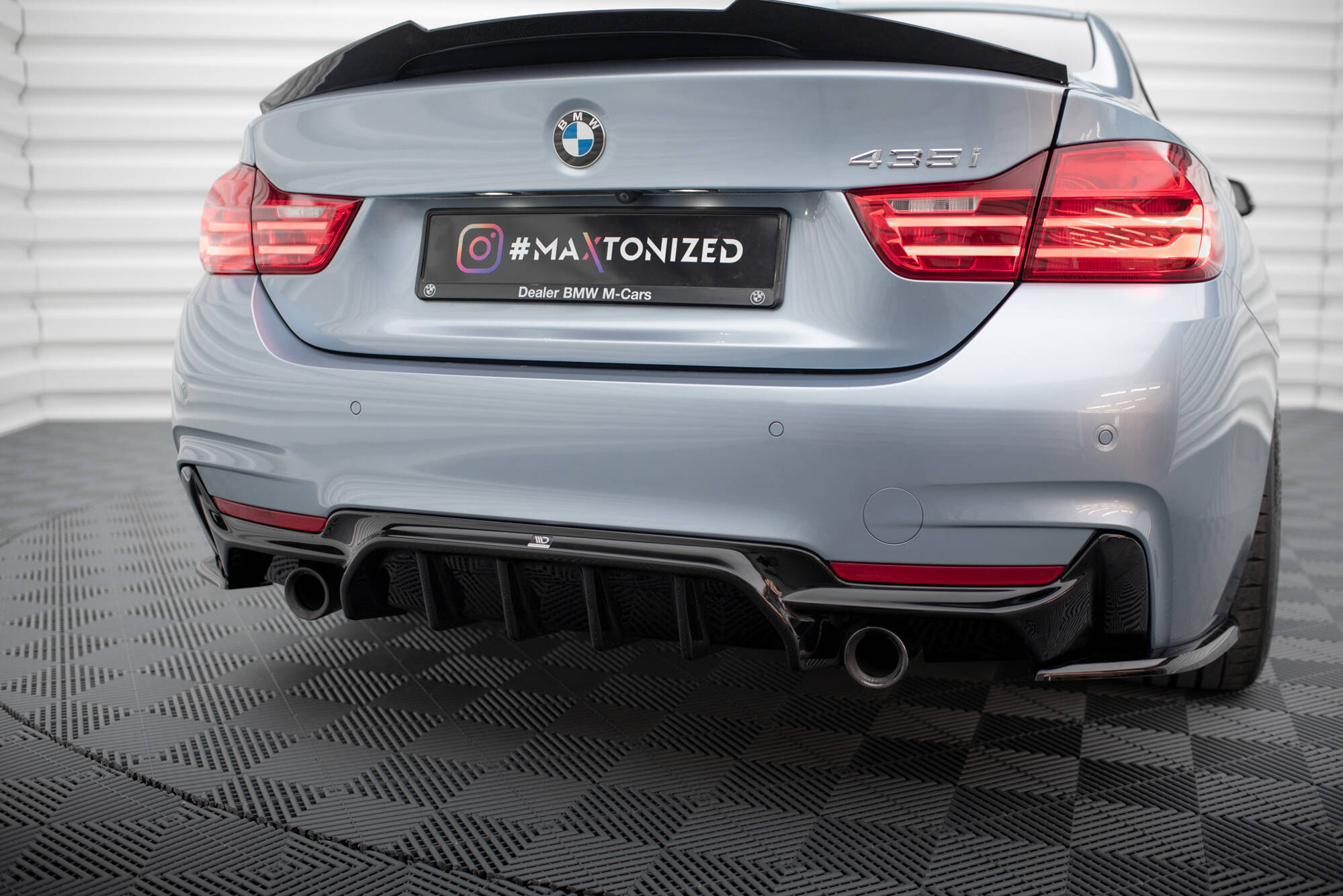 Rear Valance BMW 4 Coupe / Gran Coupe / Cabrio M-Pack F32 / F36 / F33 (Version with single exhausts on both sides) - 4