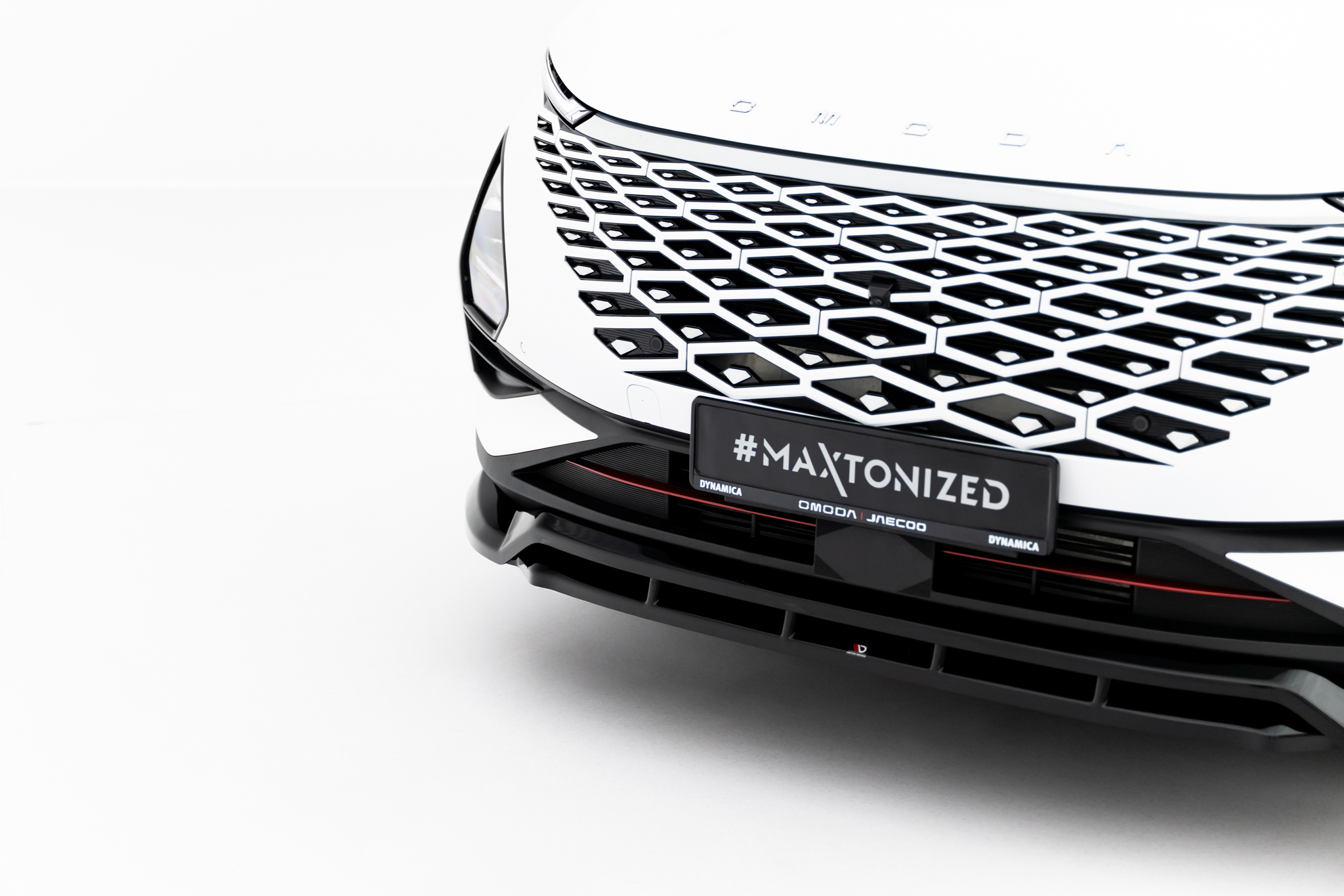 FRONT SPLITTER SUITABLE FOR OMODA 5 MK1 – MAXTON DESIGN