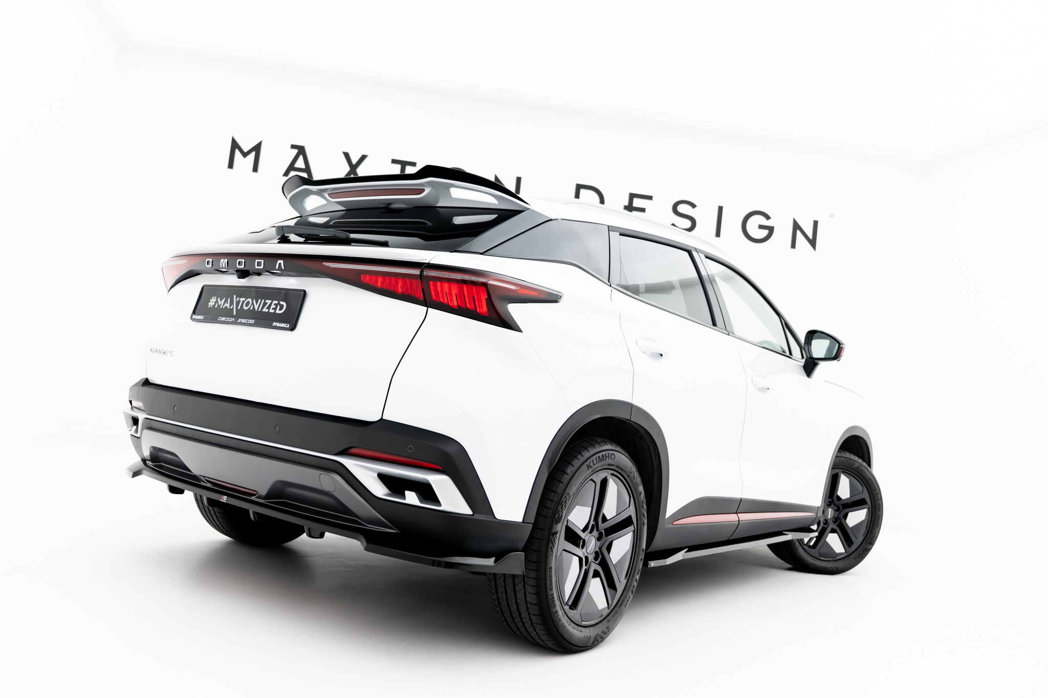 REAR SPLITTER (WITH VERTICAL BARS) SUITABLE FOR OMODA 5 MK1 – MAXTON DESIGN - 5