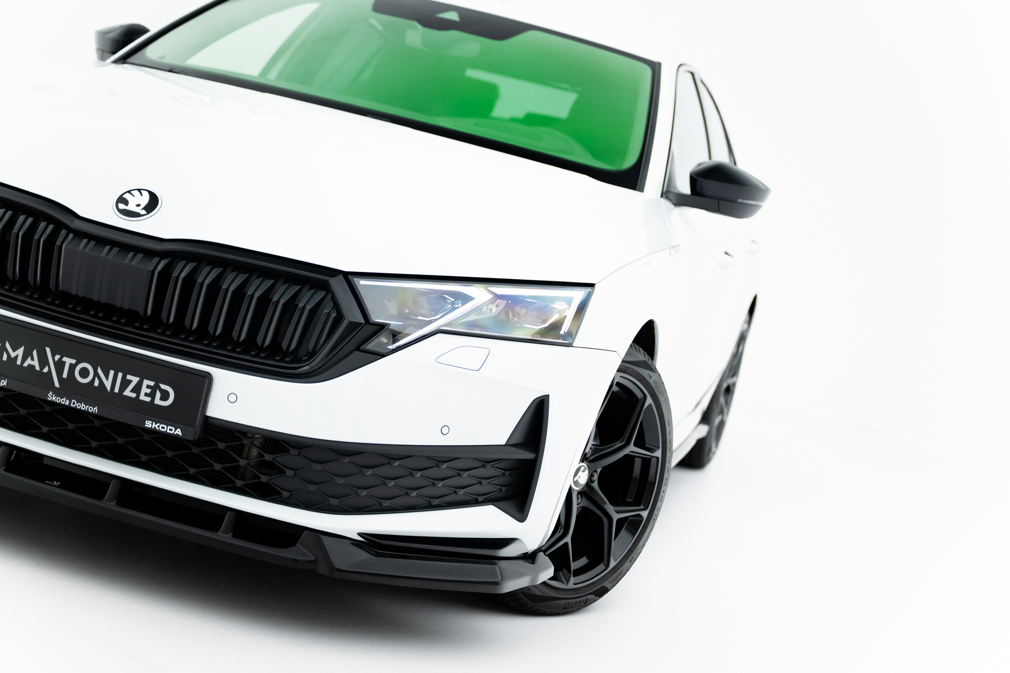 FRONT SPLITTER SUITABLE FOR SKODA OCTAVIA SPORTLINE LIFTBACK / COMBI MK4 FACELIFT – MAXTON DESIGN