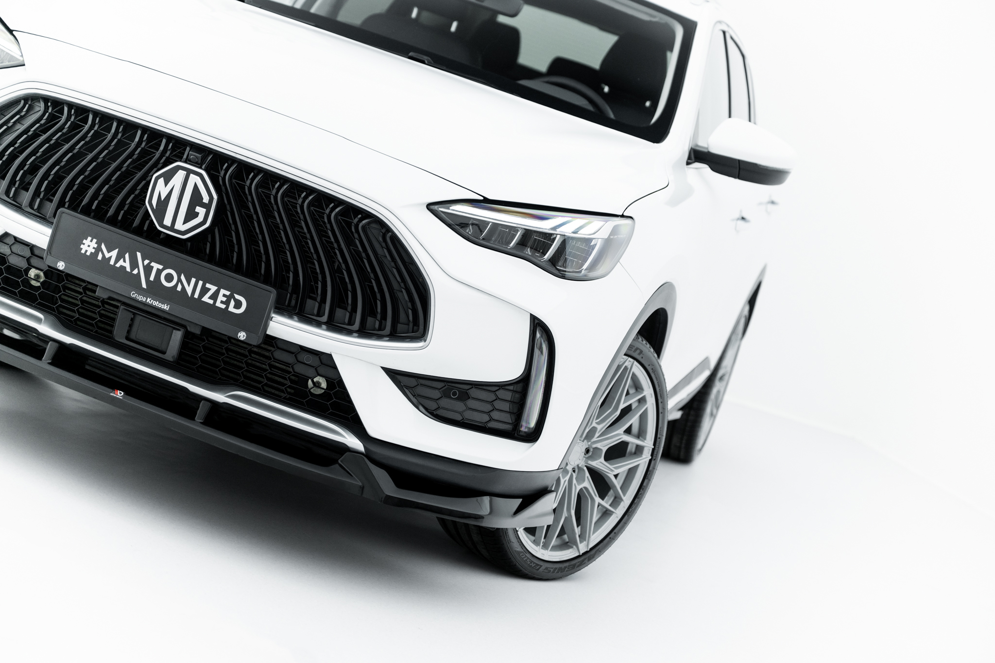 FRONT SPLITTER SUITABLE FOR MG HS MK1 FACELIFT – MAXTON DESIGN - 4