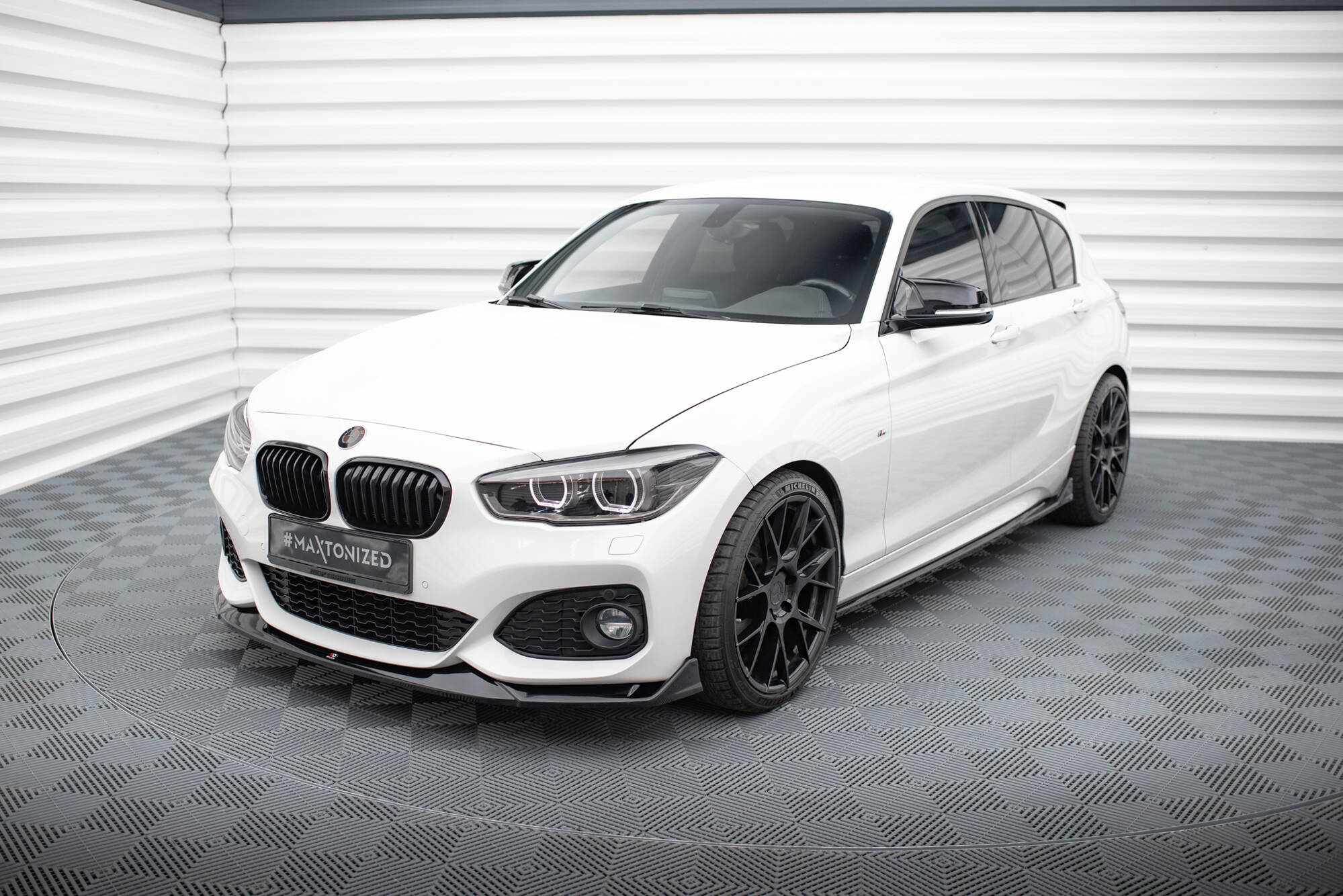 Front Splitter V.4 CSL Look BMW 1 M-Pack / M140i F20 Facelift - 5