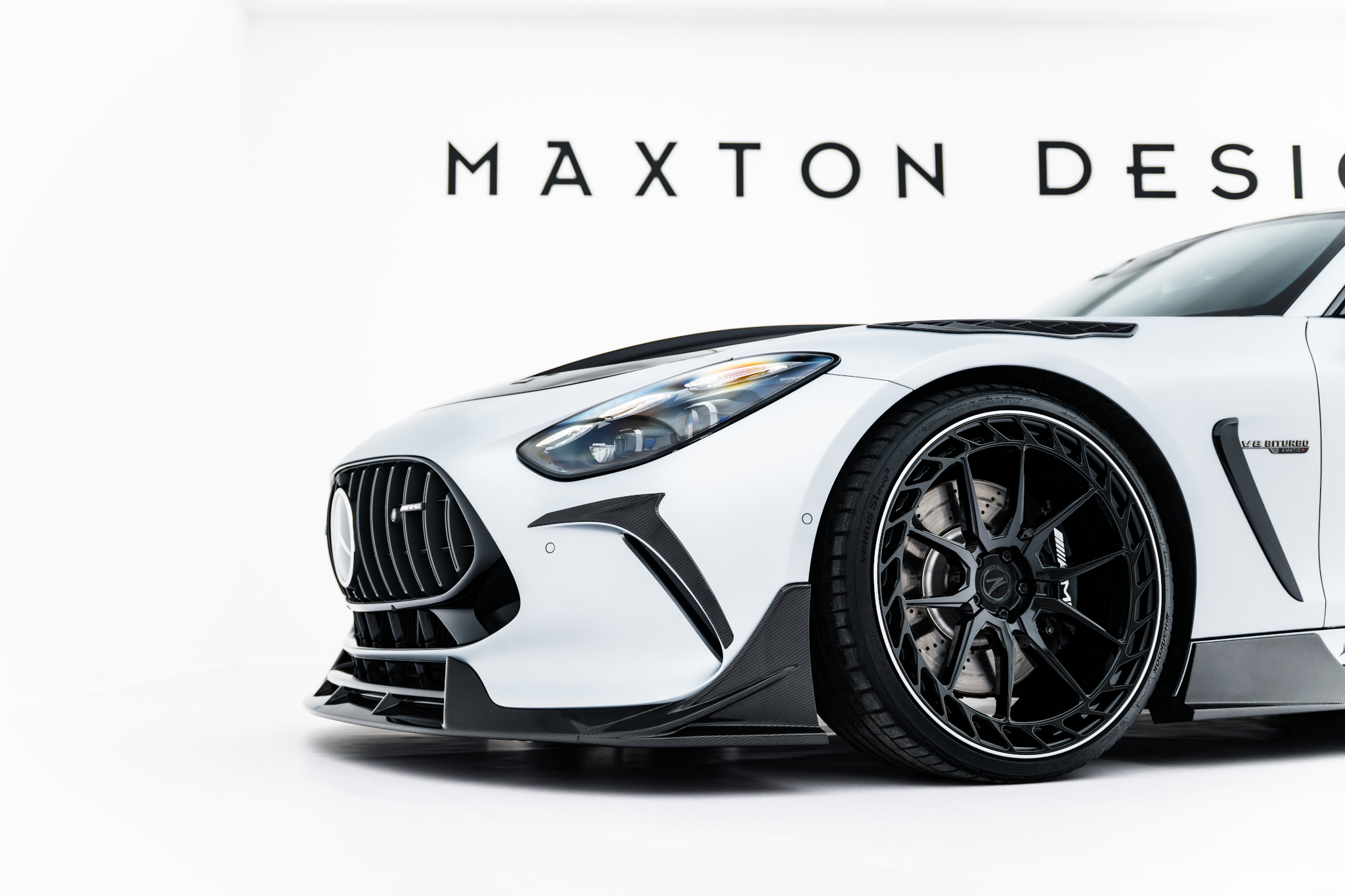 PREPREG CARBON FIBER FRONT SPLITTER SUITABLE FOR MERCEDES-AMG GT 63 / 55 / 63 S E PERFORMANCE C192 – MAXTON DESIGN - 5