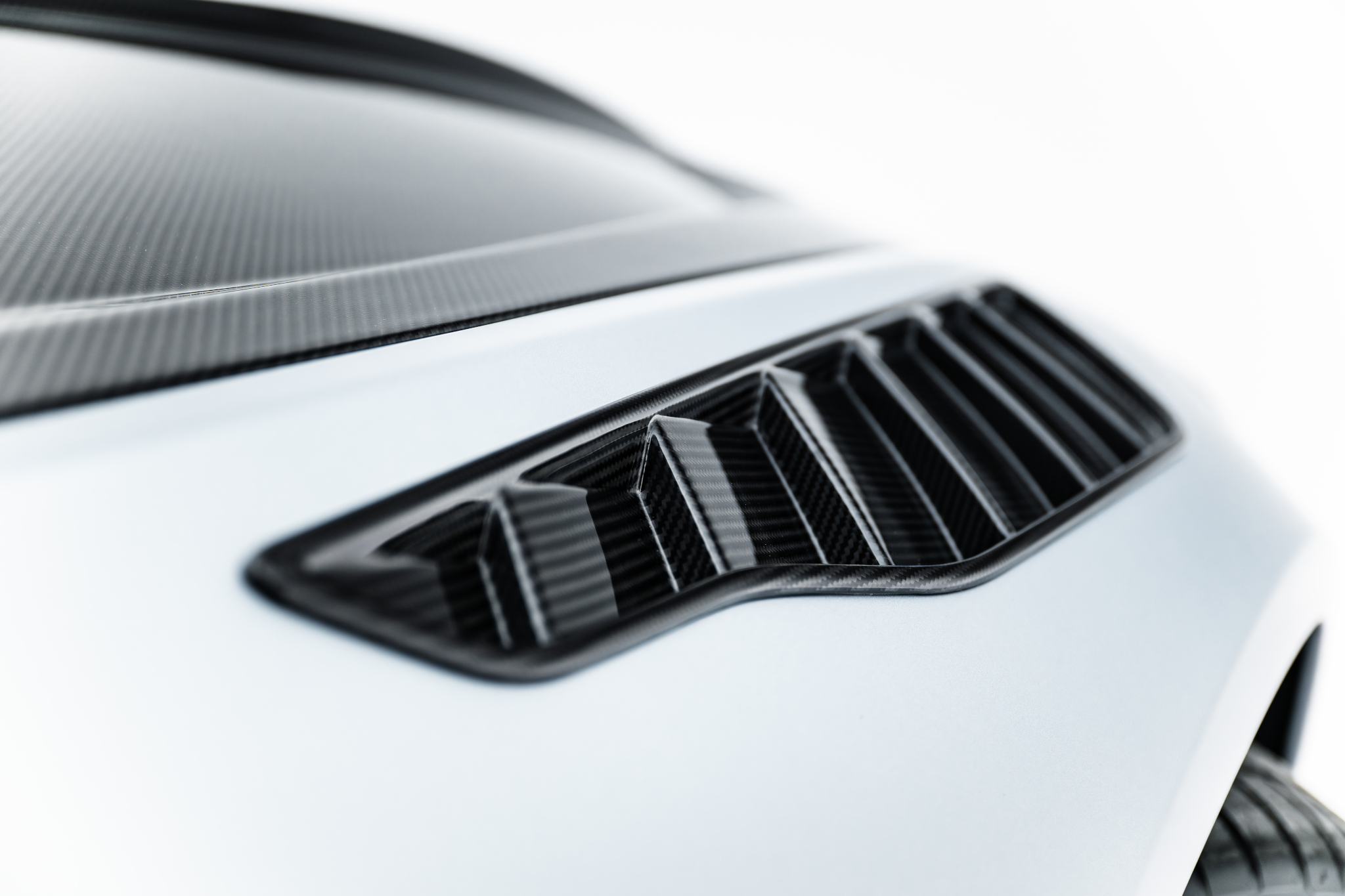 PREPREG CARBON FRONT FENDER SIDE VENTS SUITABLE FOR MERCEDES-AMG GT 63 / 55 / 63 S E PERFORMANCE C192 – MAXTON DESIGN - 3